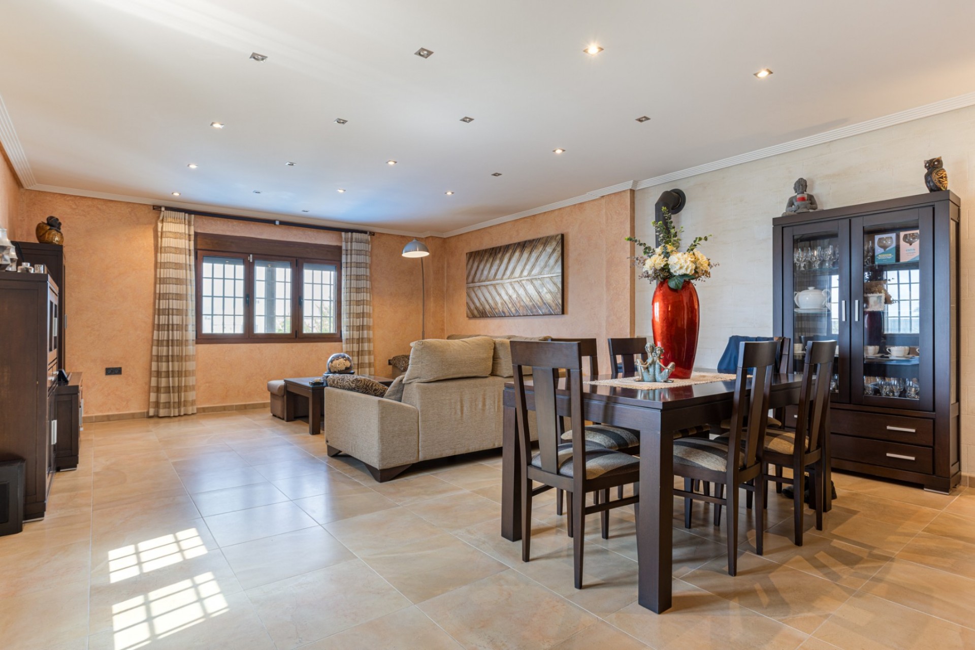 Återförsäljning - Villa -
Los Montesinos - Costa Blanca