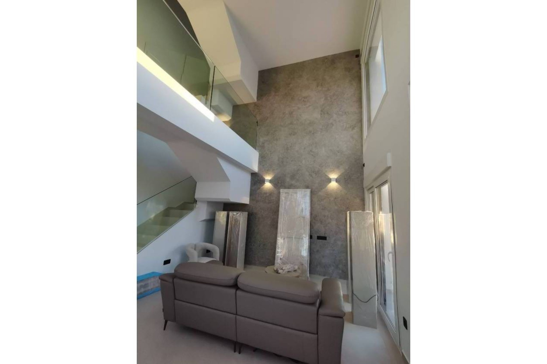 Återförsäljning - Villa -
Los Montesinos - Costa Blanca