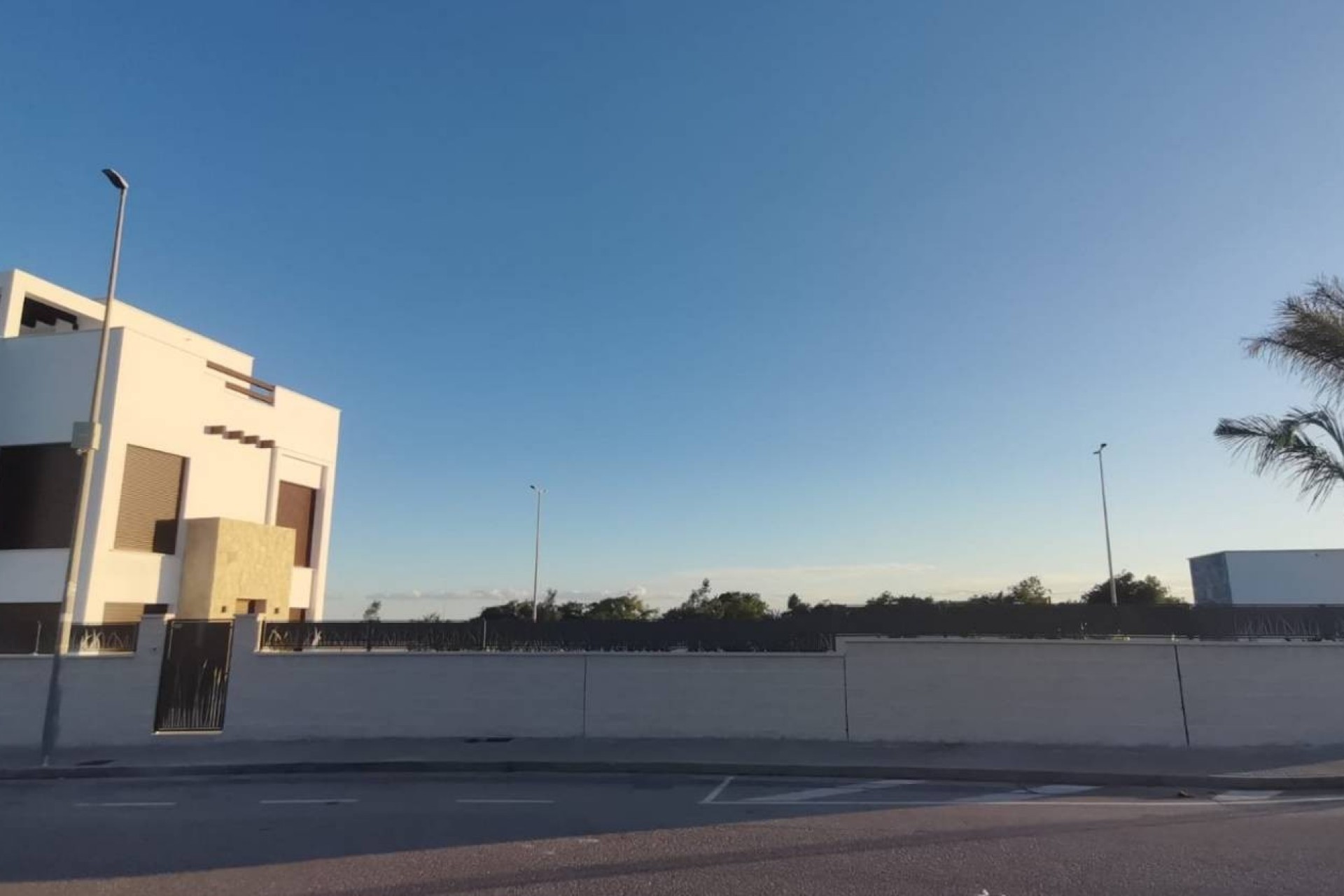 Återförsäljning - Villa -
Los Montesinos - Costa Blanca