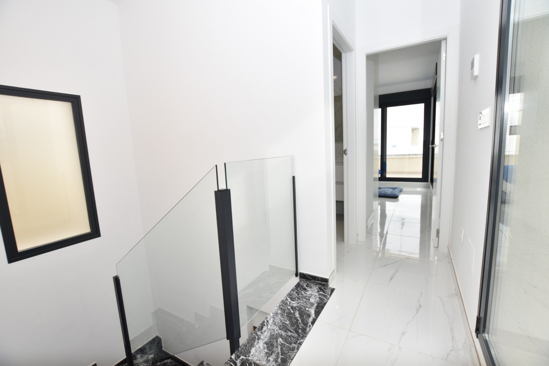 Återförsäljning - Villa -
Los Montesinos - Costa Blanca