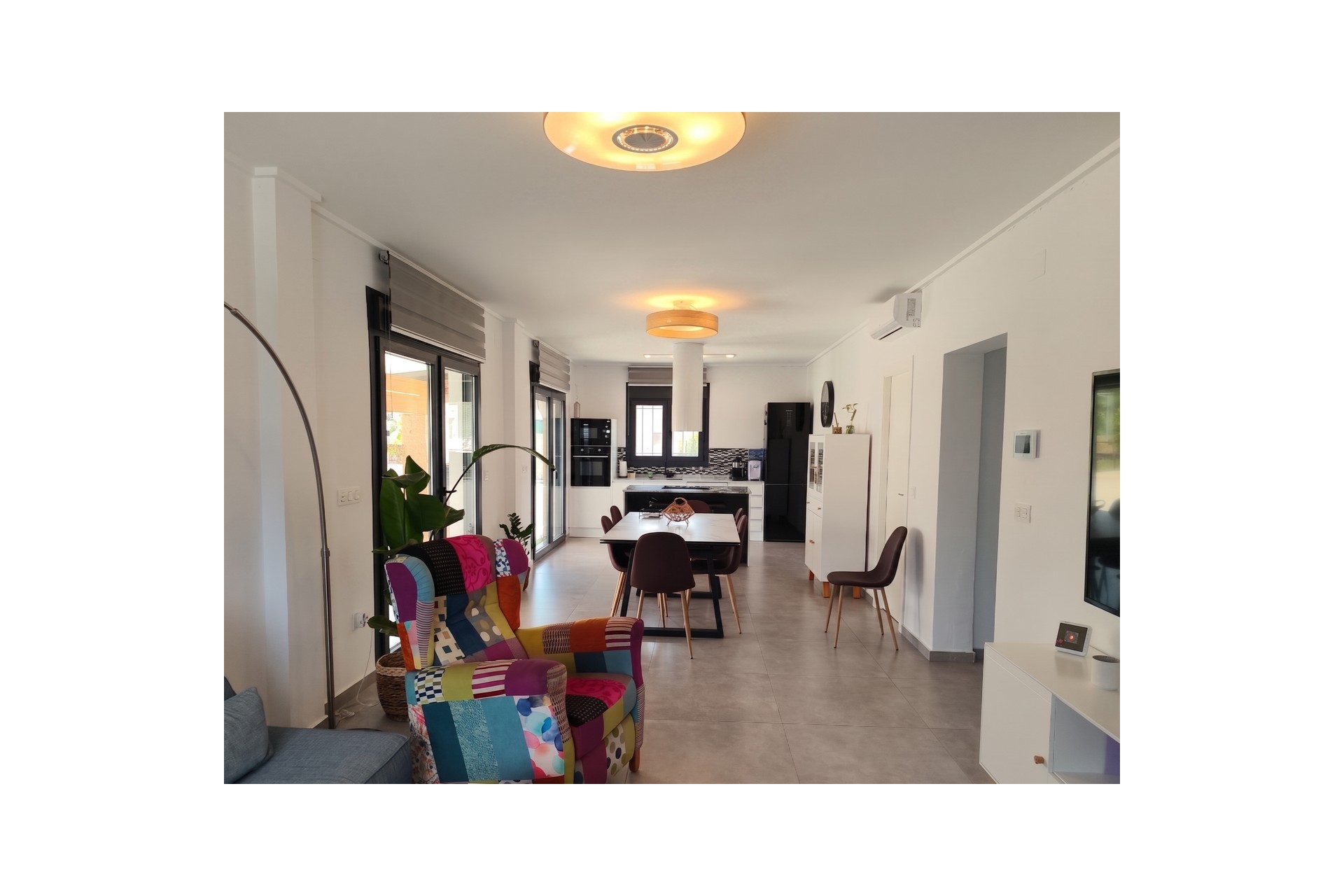 Återförsäljning - Villa -
Los Montesinos - Costa Blanca