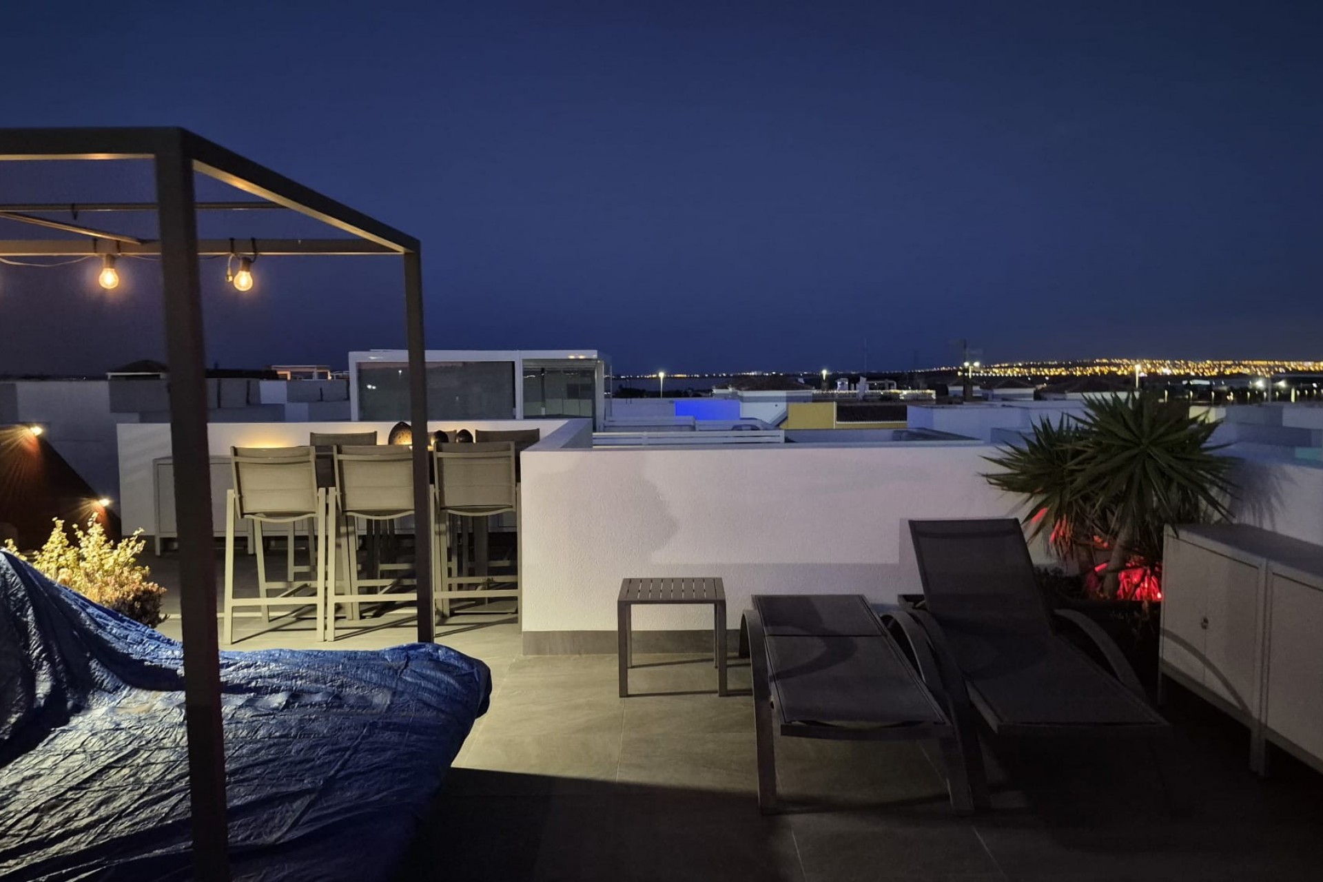 Återförsäljning - Villa -
Los Montesinos - Costa Blanca
