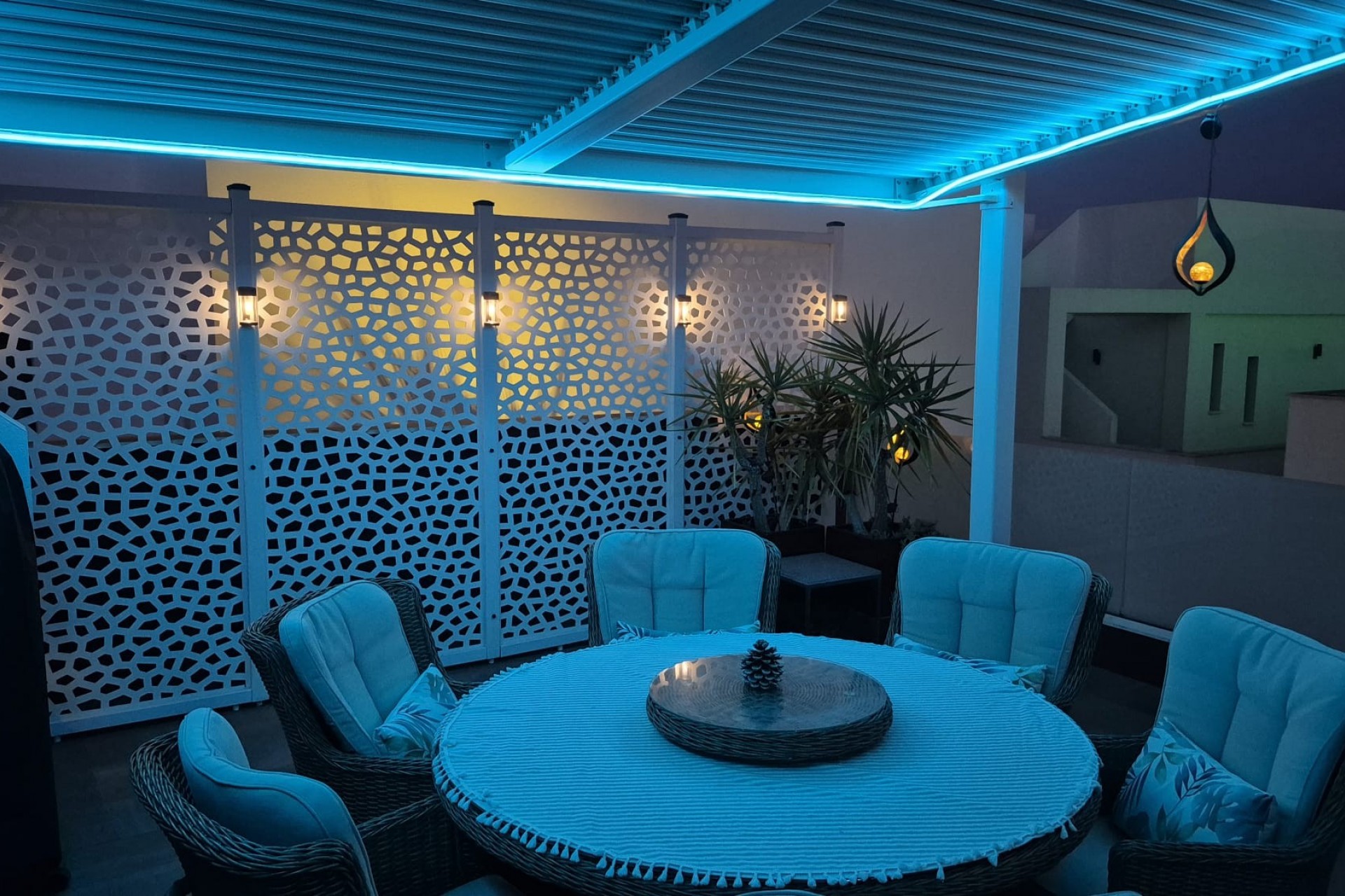 Återförsäljning - Villa -
Los Montesinos - Costa Blanca