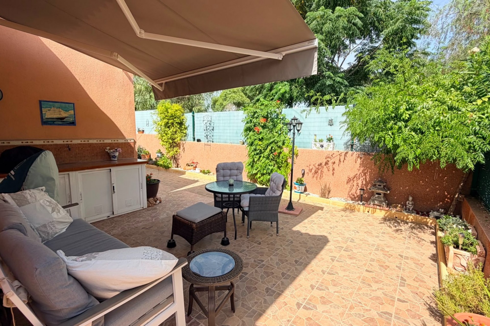 Återförsäljning - Villa -
Los Montesinos - Costa Blanca