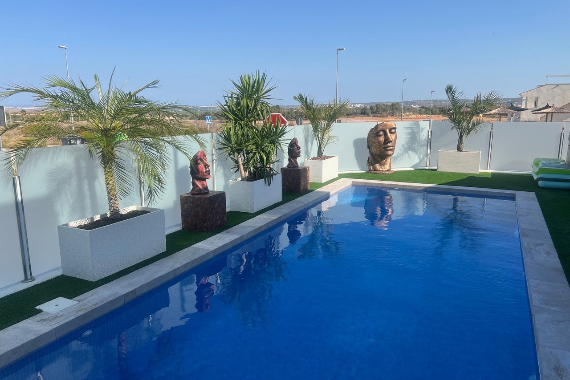 Återförsäljning - Villa -
Los Montesinos - Costa Blanca