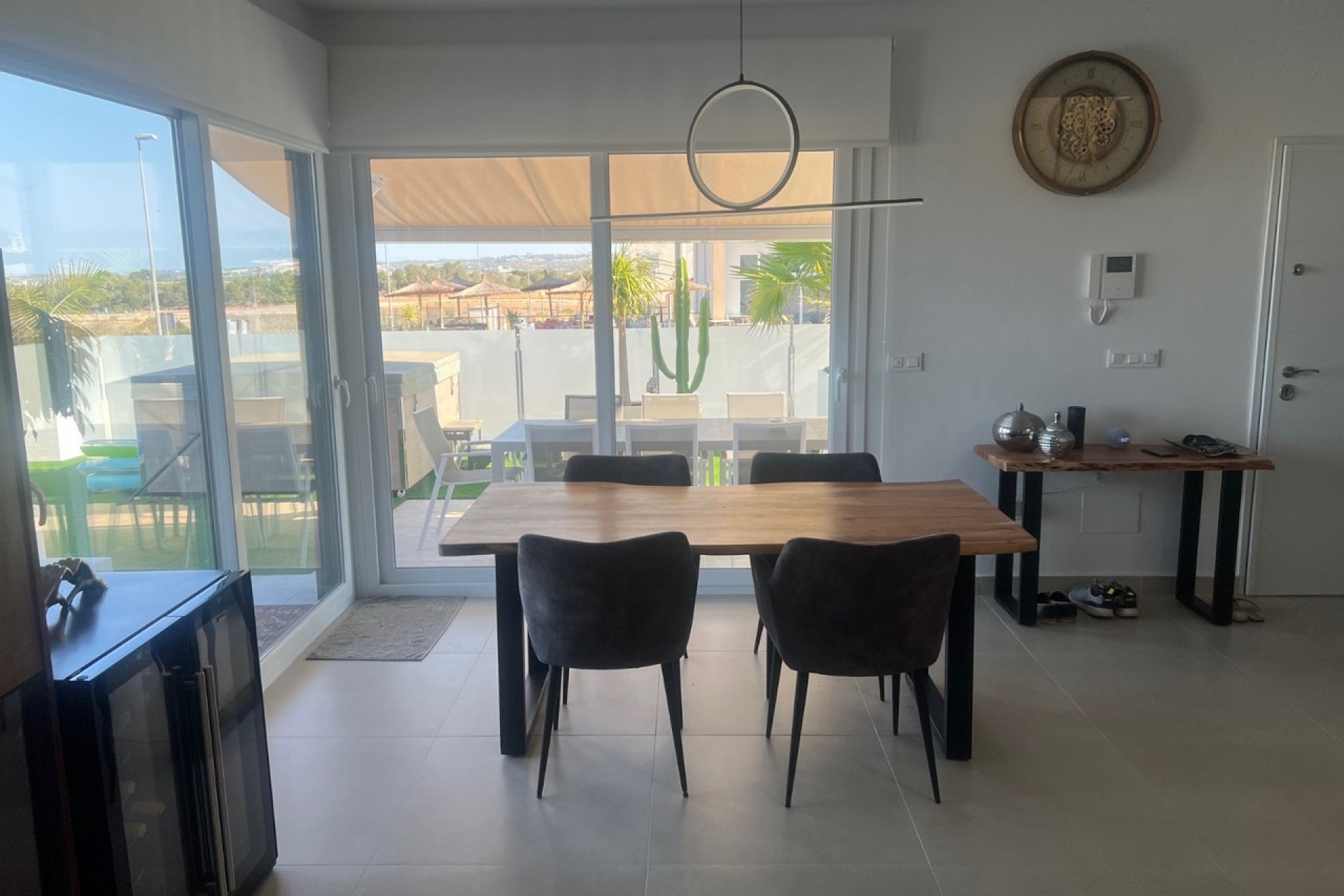 Återförsäljning - Villa -
Los Montesinos - Costa Blanca