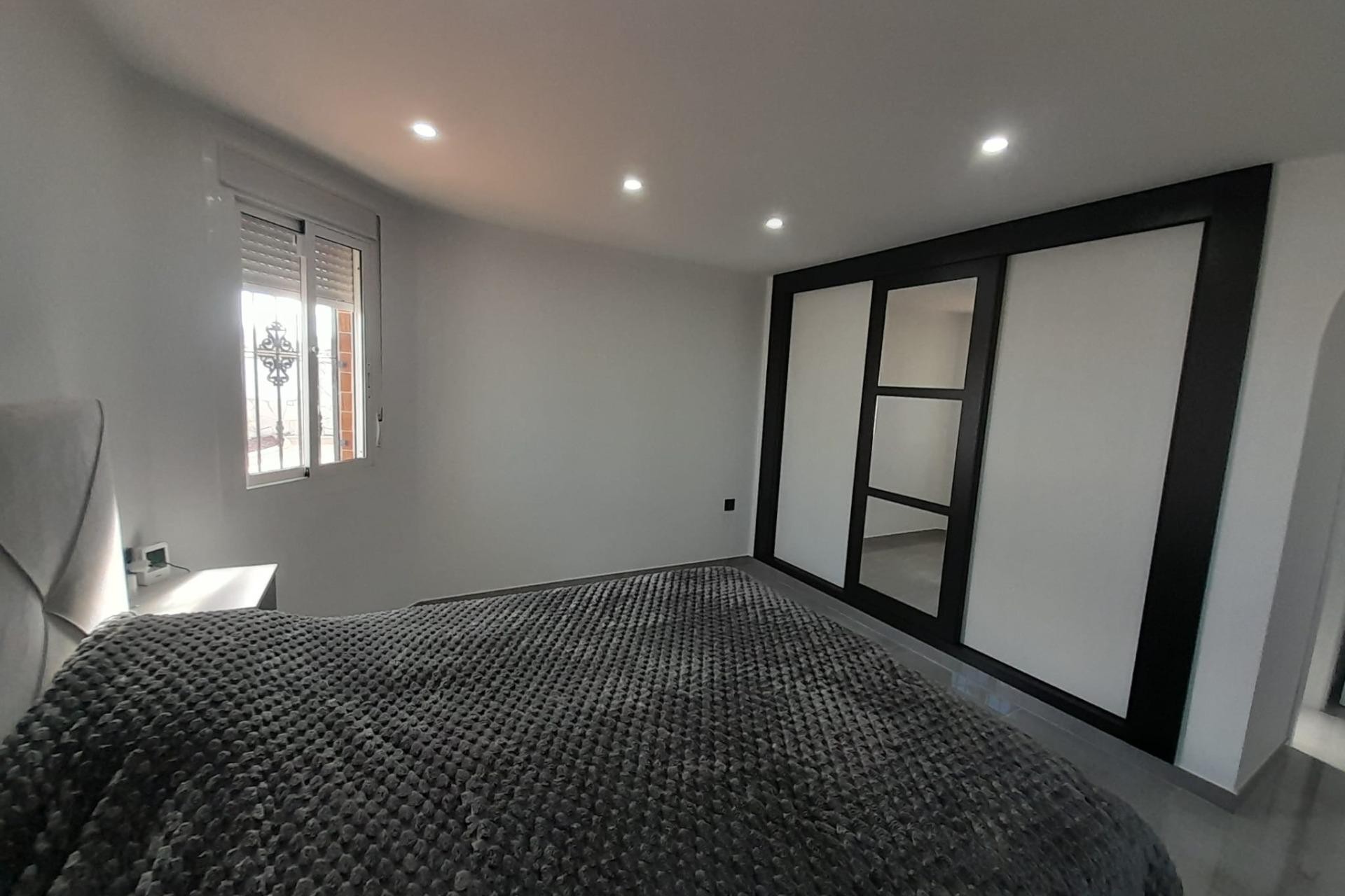 Återförsäljning - Villa -
Mazarron - Camposol