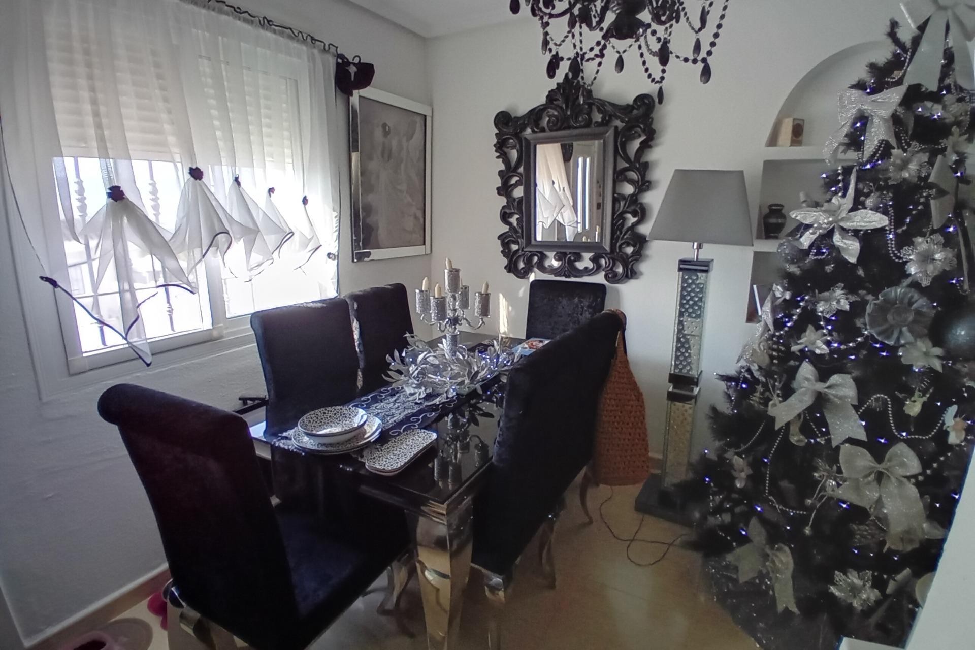 Återförsäljning - Villa -
Mazarron - Camposol