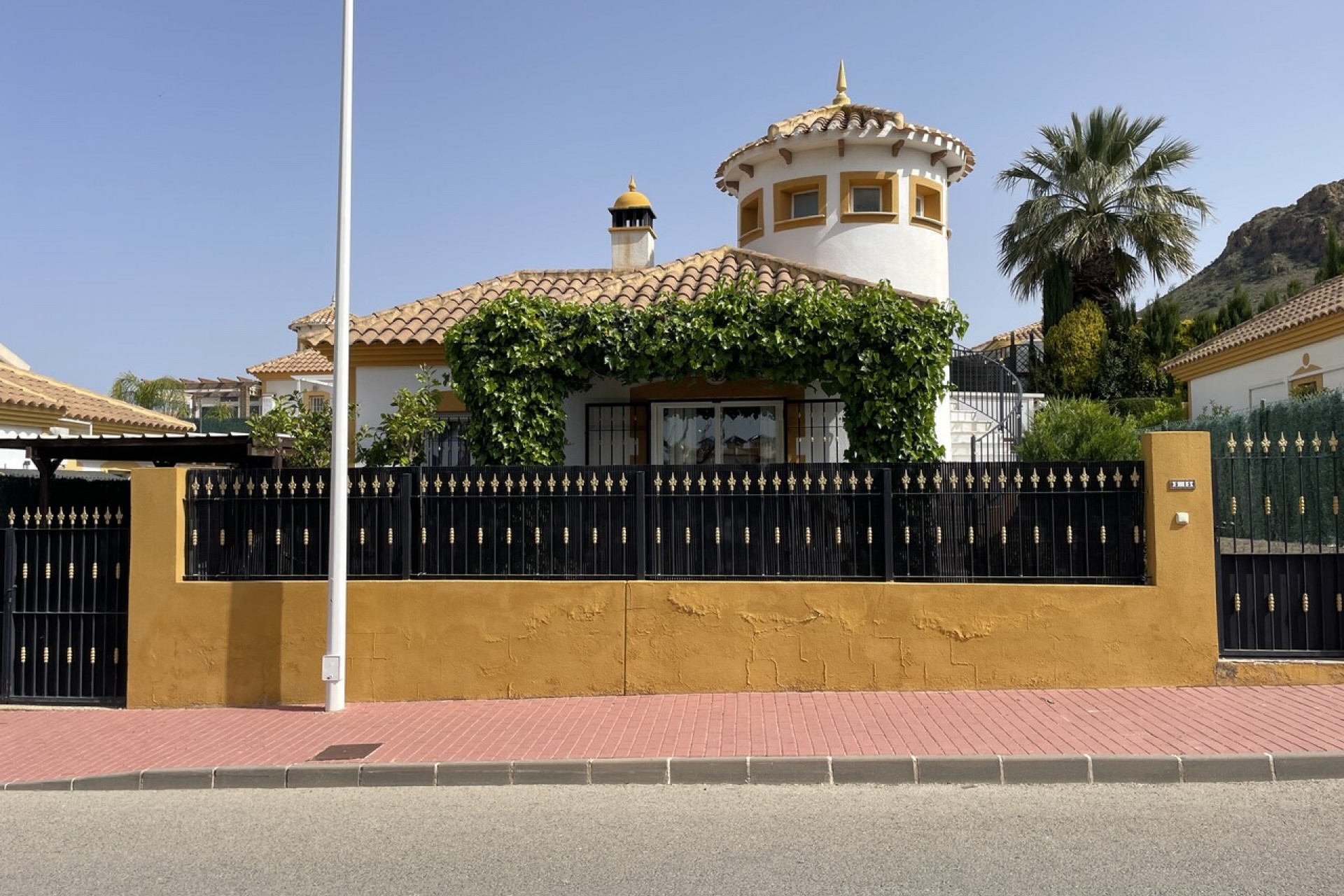 Återförsäljning - Villa -
Mazarron Country Club - Inland