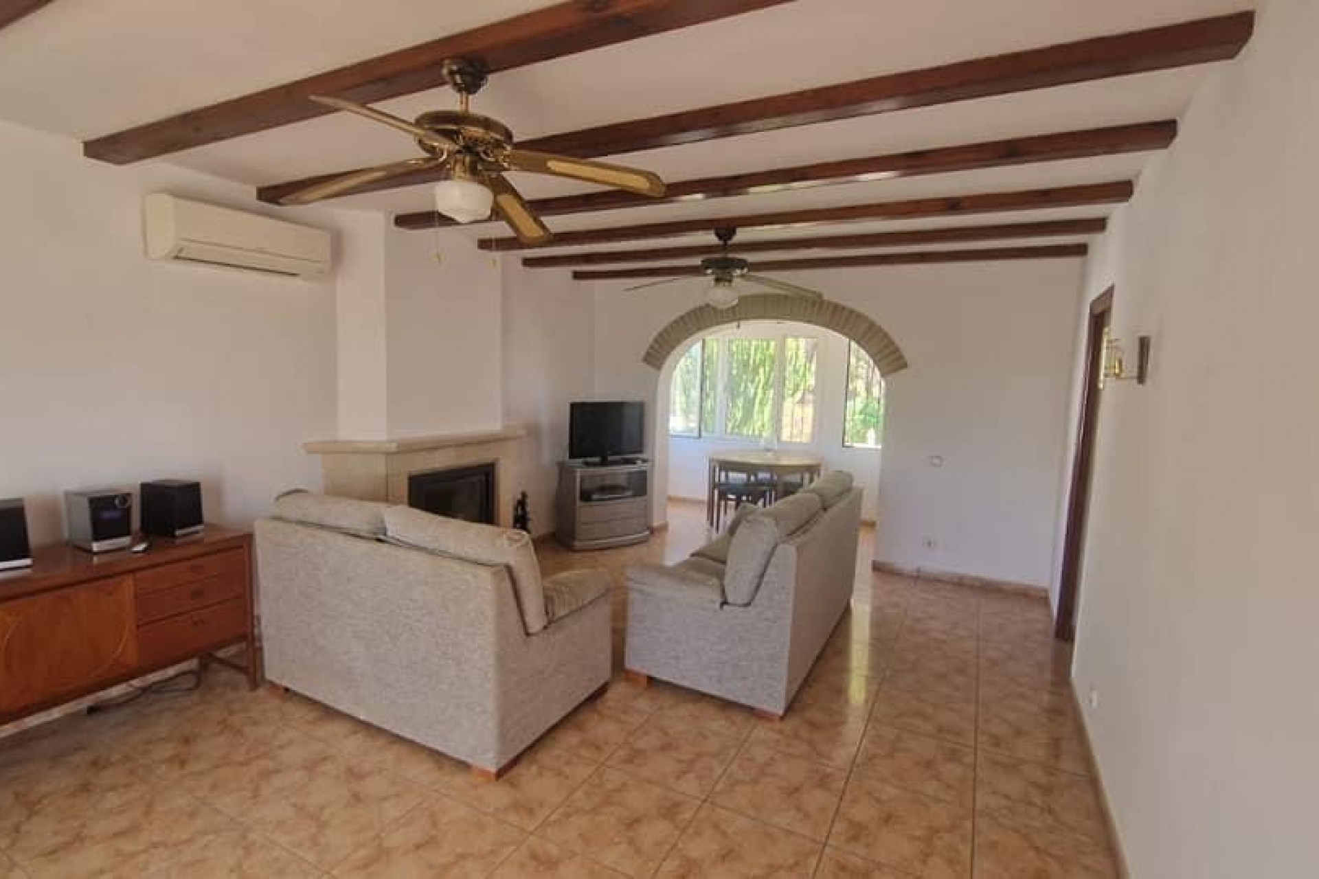 Återförsäljning - Villa -
Moraira - Costa Blanca