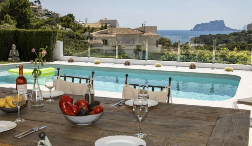Återförsäljning - Villa -
Moraira - Costa Blanca