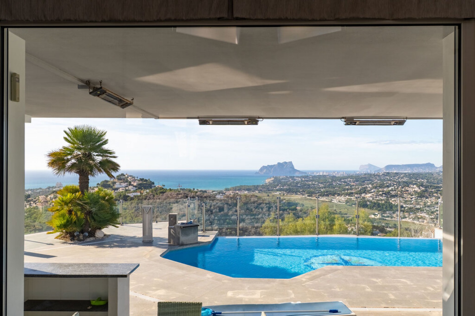 Återförsäljning - Villa -
Moraira - Costa Blanca