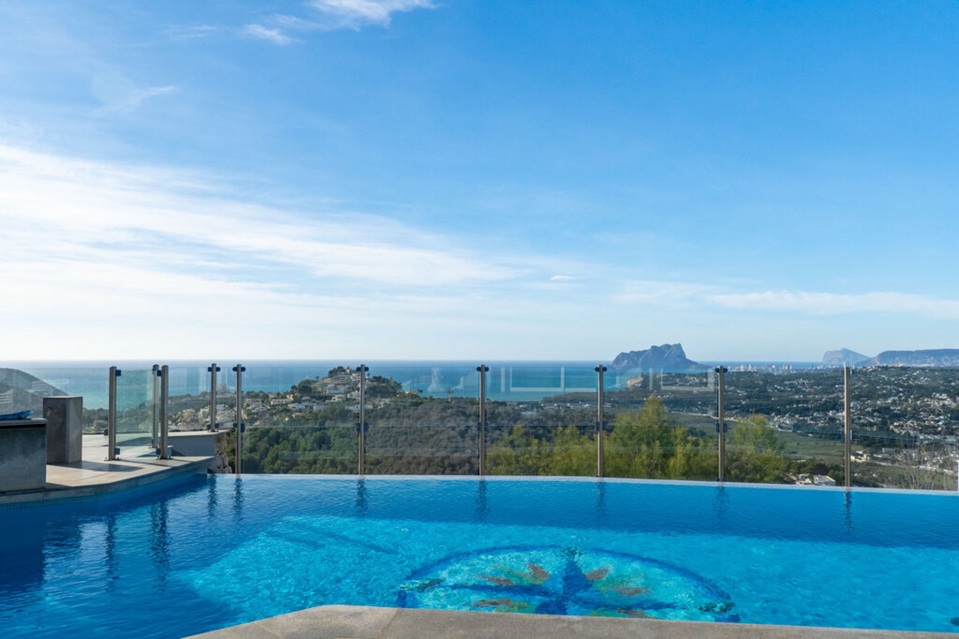 Återförsäljning - Villa -
Moraira - Costa Blanca