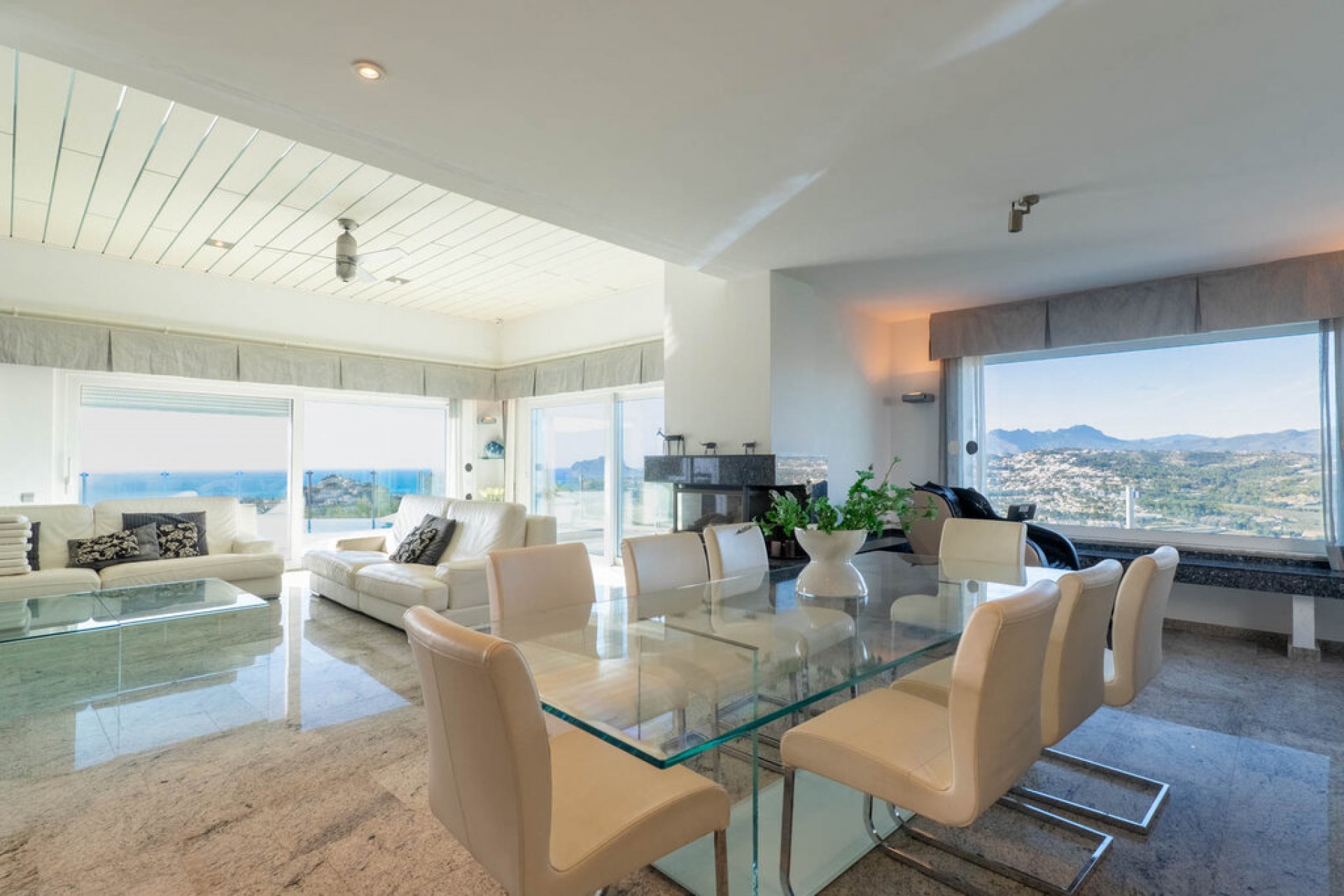 Återförsäljning - Villa -
Moraira - Costa Blanca