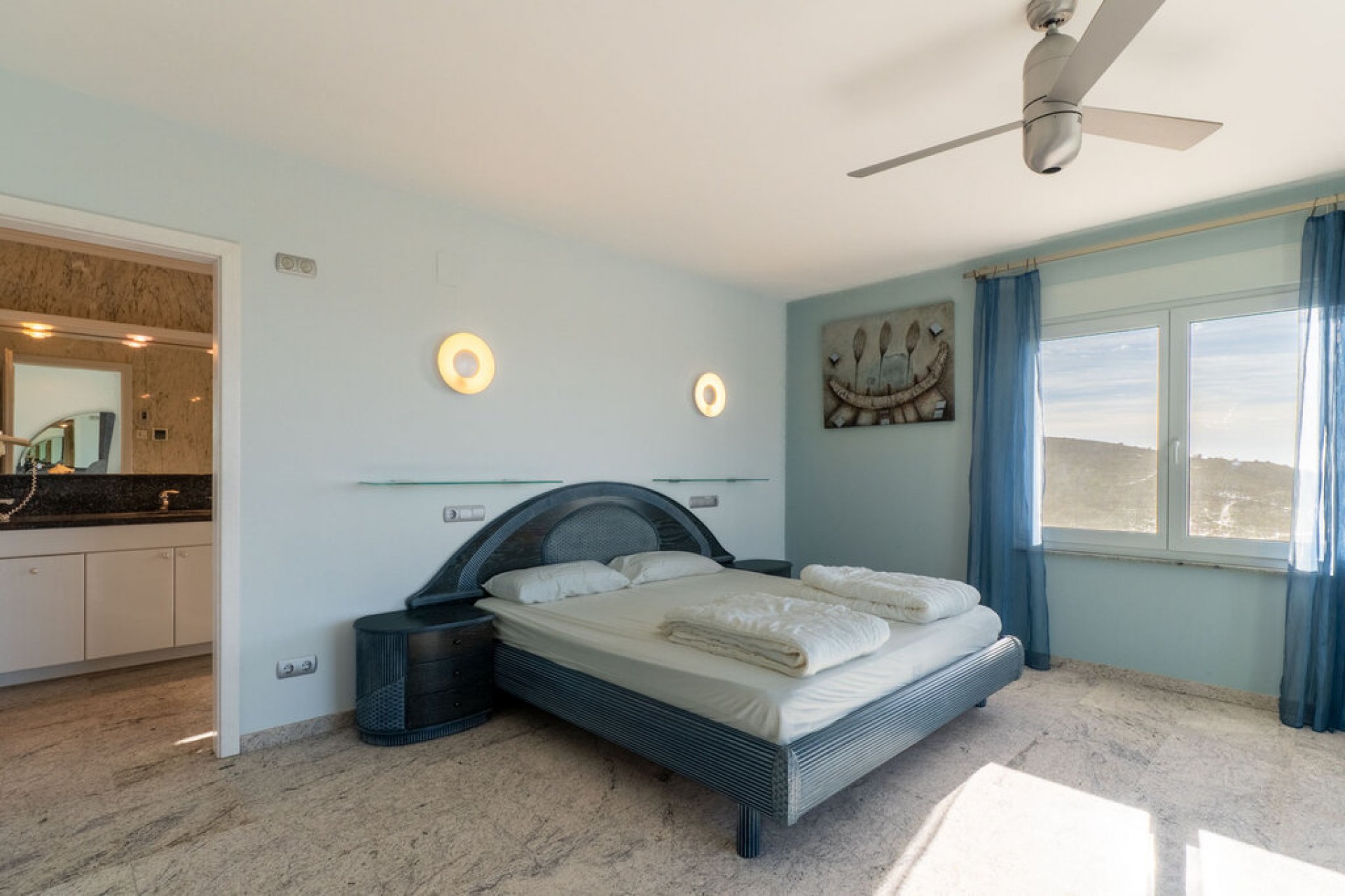 Återförsäljning - Villa -
Moraira - Costa Blanca