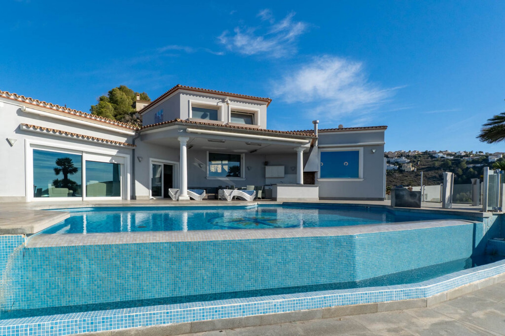 Återförsäljning - Villa -
Moraira - Costa Blanca