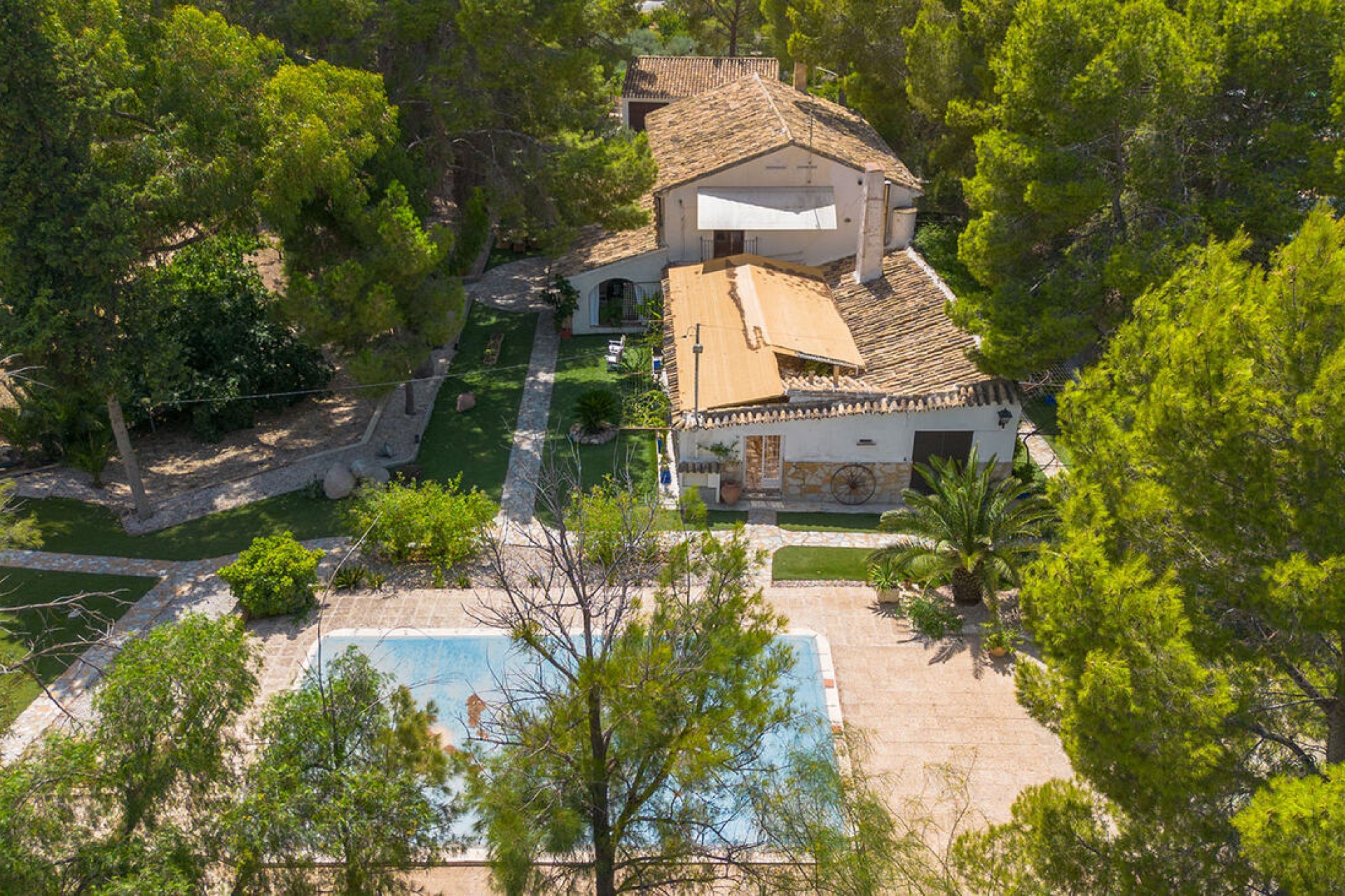 Återförsäljning - Villa -
Mula