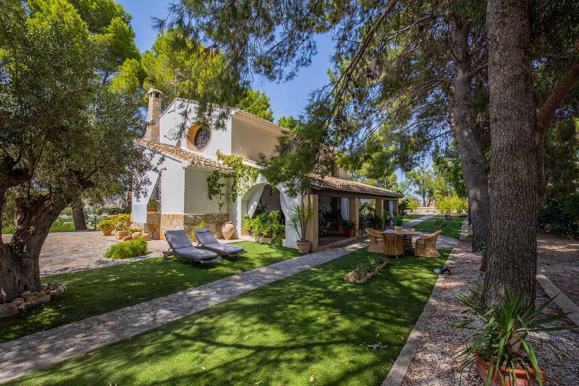 Återförsäljning - Villa -
Mula