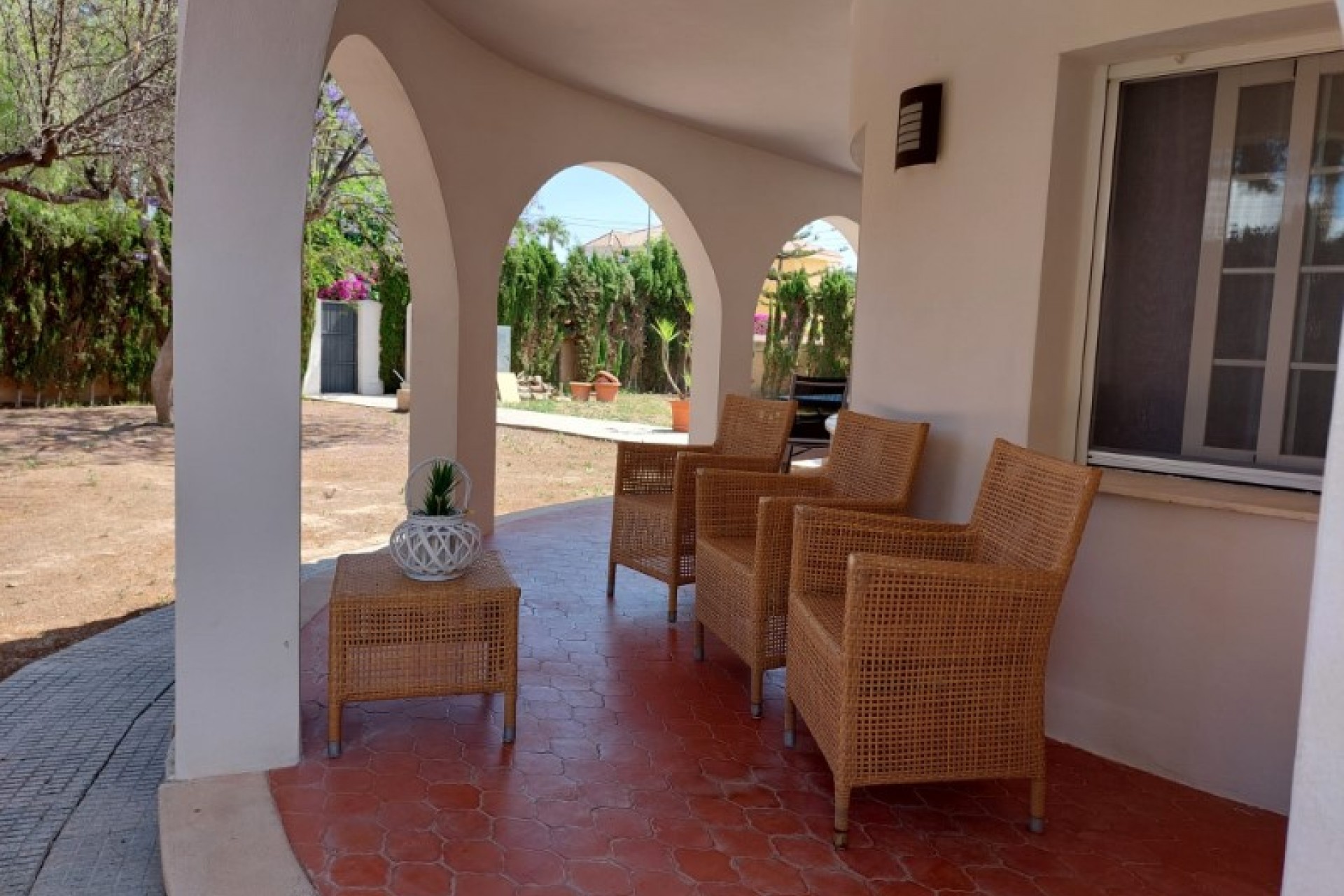 Återförsäljning - Villa -
Mutxamel - Costa Blanca