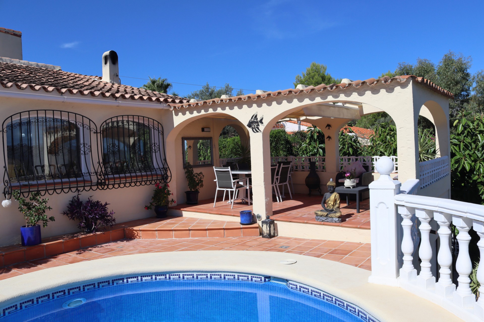 Återförsäljning - Villa -
Orba - Inland