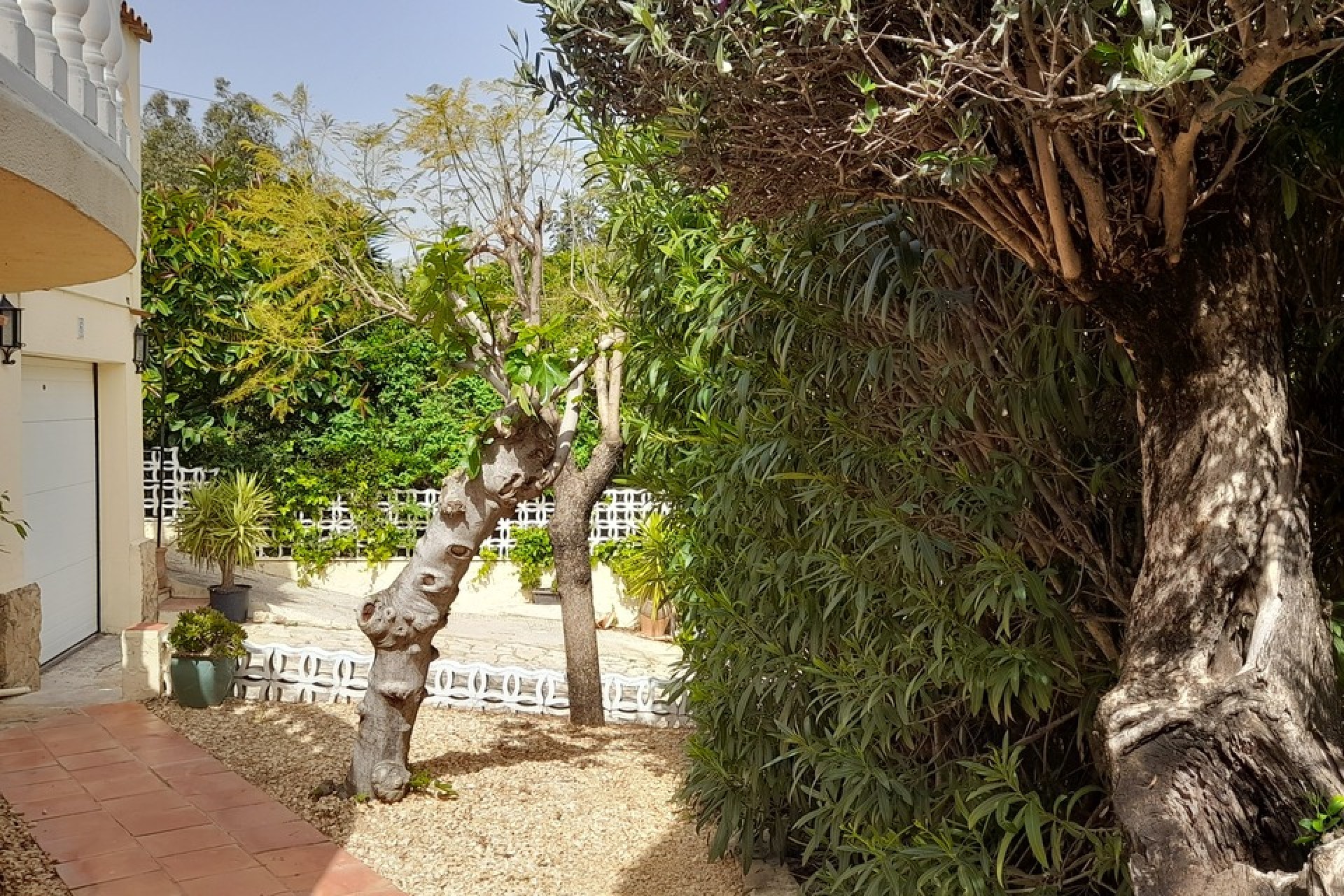 Återförsäljning - Villa -
Orba - Inland