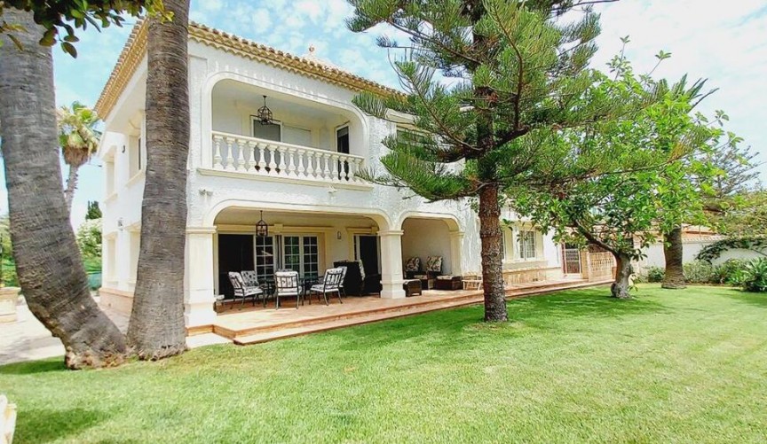 Återförsäljning - Villa -
Orihuela Costa - Cabo Roig