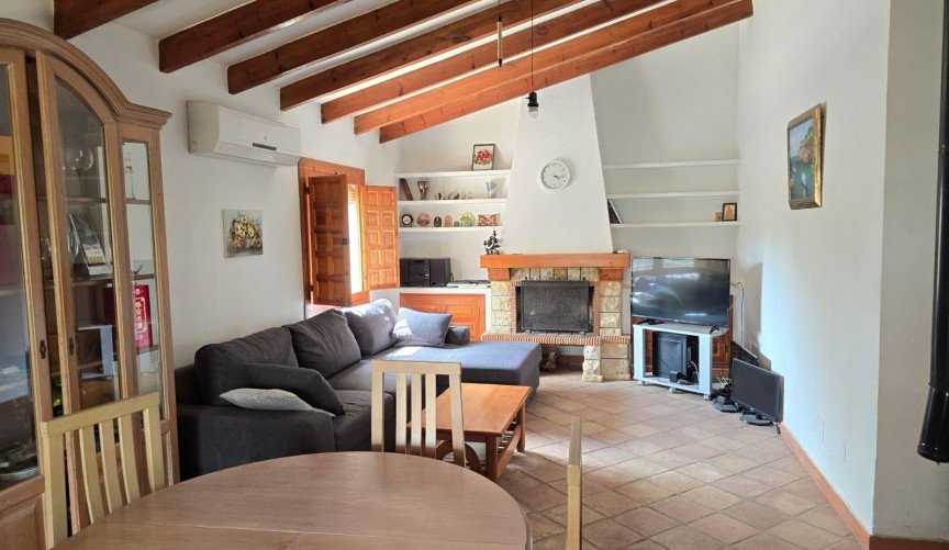 Återförsäljning - Villa -
Orihuela Costa - Cabo Roig