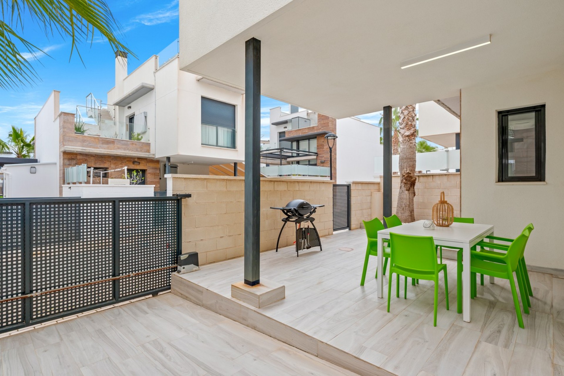 Återförsäljning - Villa -
Orihuela Costa - Cabo Roig