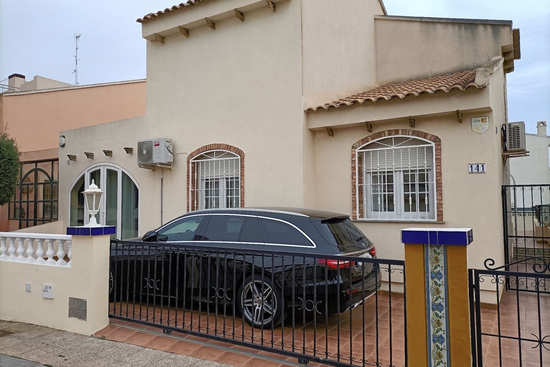 Återförsäljning - Villa -
Orihuela Costa - Costa Blanca