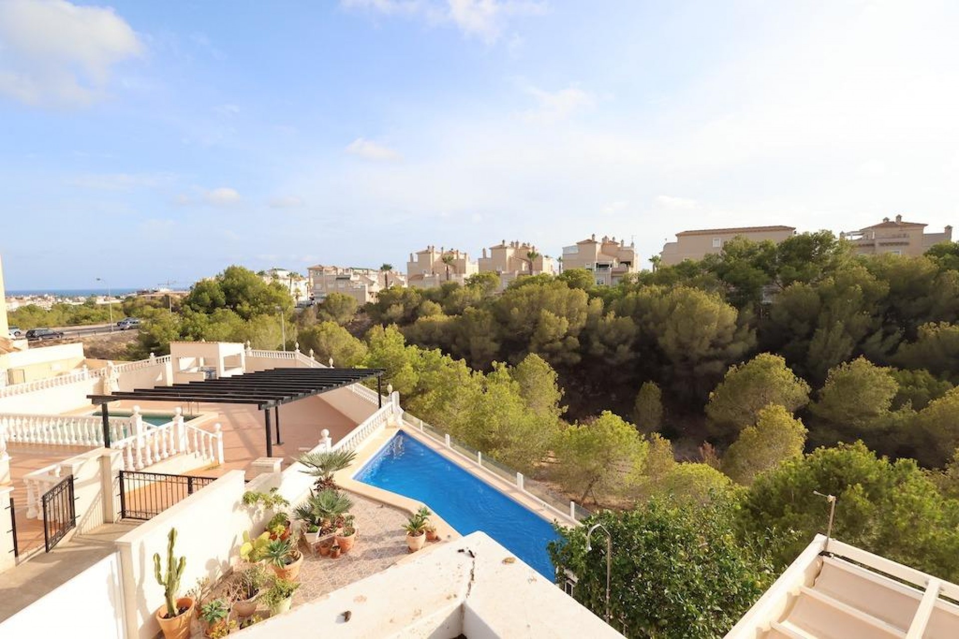 Återförsäljning - Villa -
Orihuela Costa - Costa Blanca