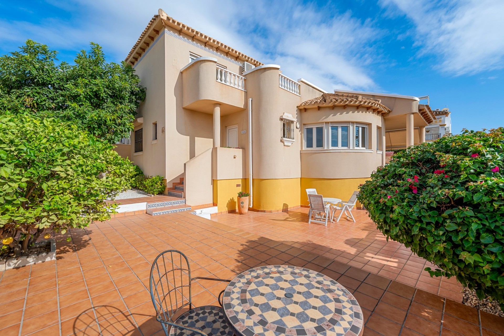 Återförsäljning - Villa -
Orihuela Costa - Costa Blanca