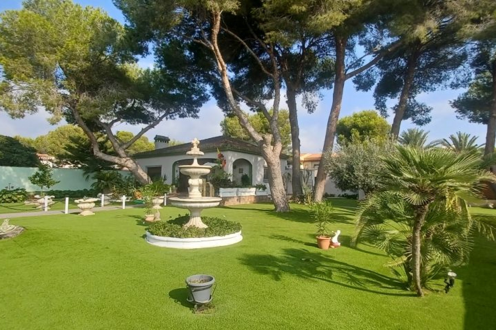 Återförsäljning - Villa -
Orihuela Costa - Costa Blanca