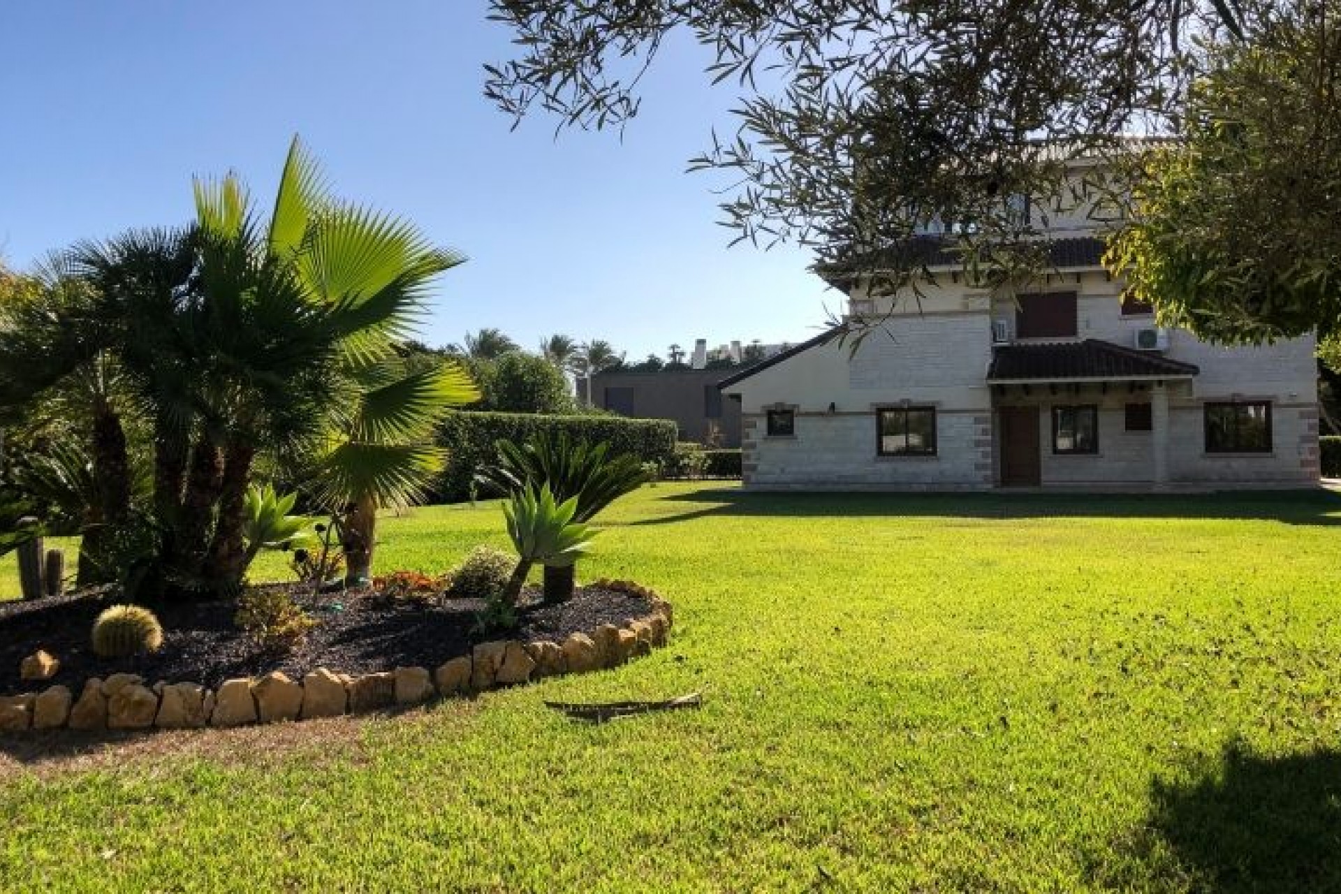 Återförsäljning - Villa -
Orihuela Costa - Costa Blanca