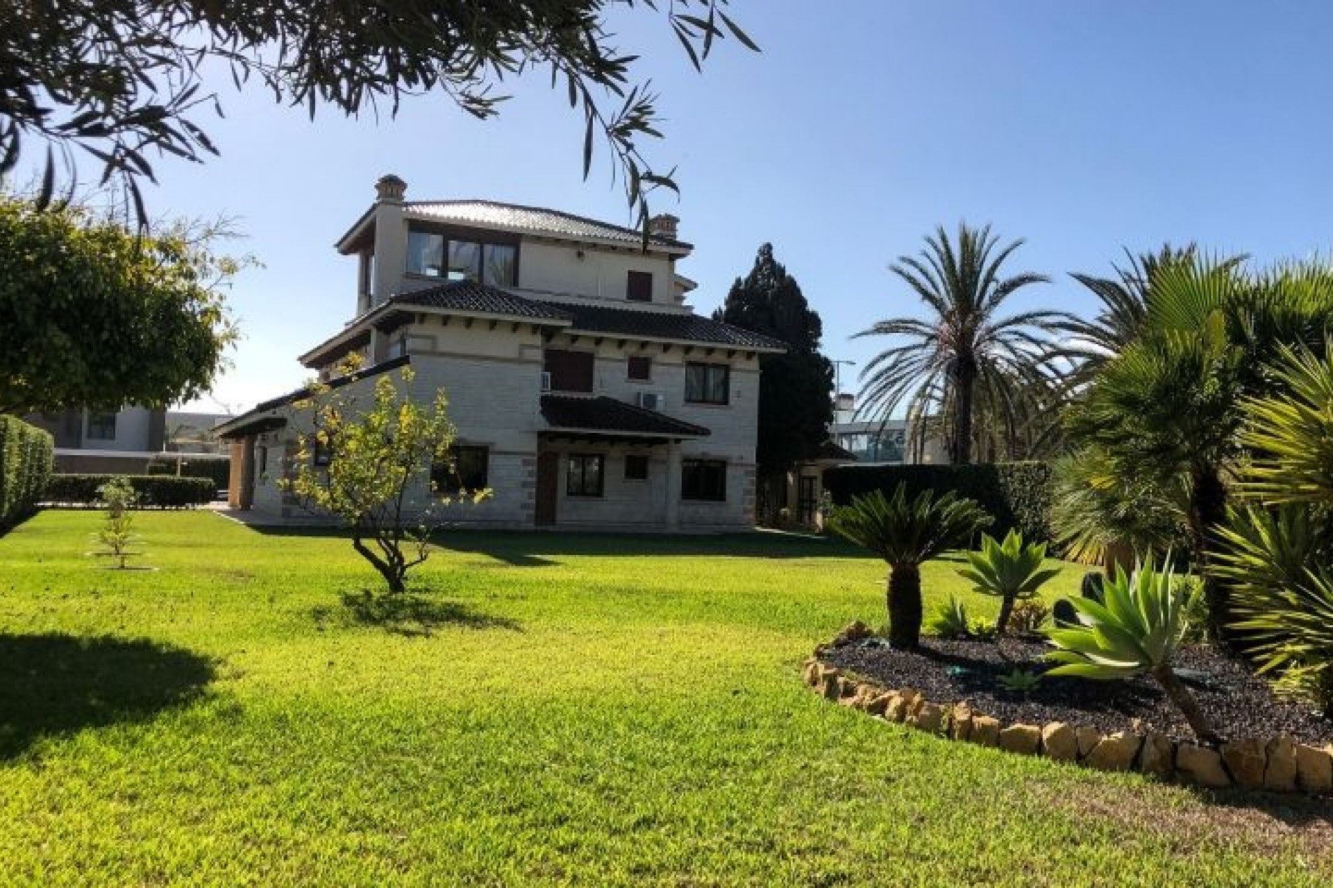 Återförsäljning - Villa -
Orihuela Costa - Costa Blanca