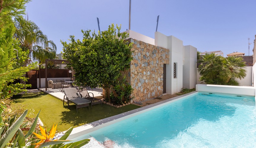 Återförsäljning - Villa -
Orihuela Costa - Costa Blanca