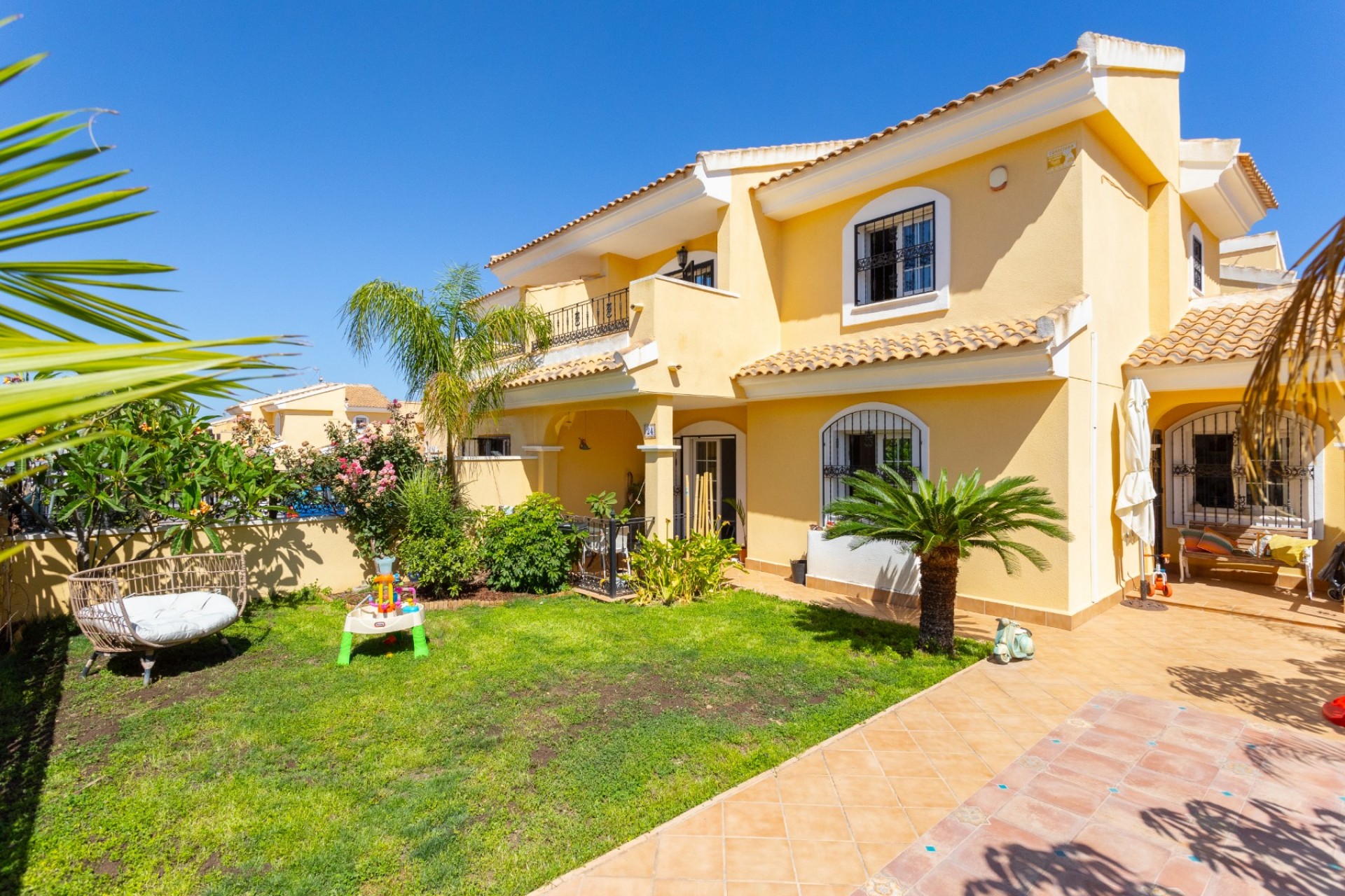 Återförsäljning - Villa -
Orihuela Costa - Costa Blanca