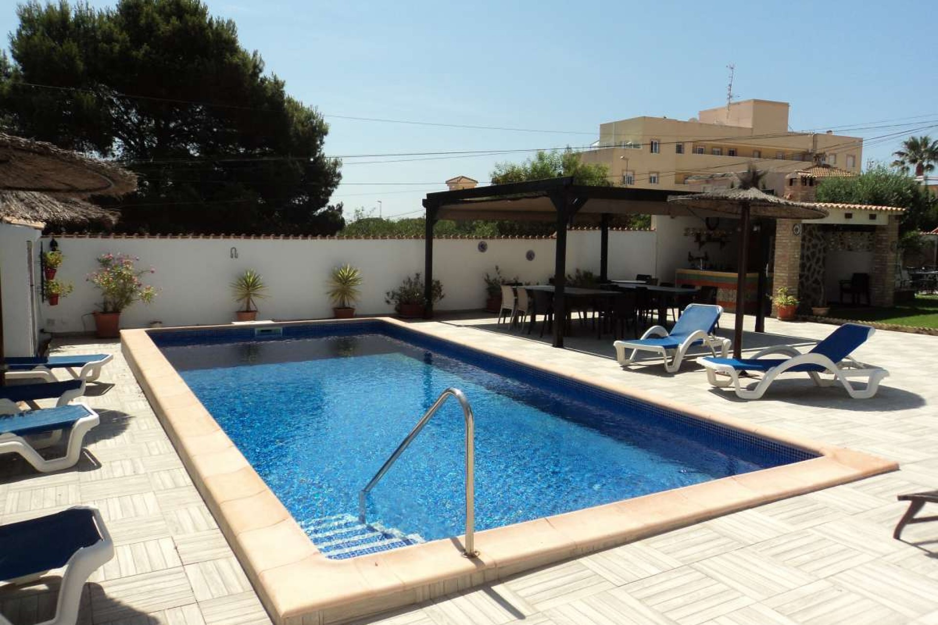 Återförsäljning - Villa -
Orihuela Costa - Costa Blanca