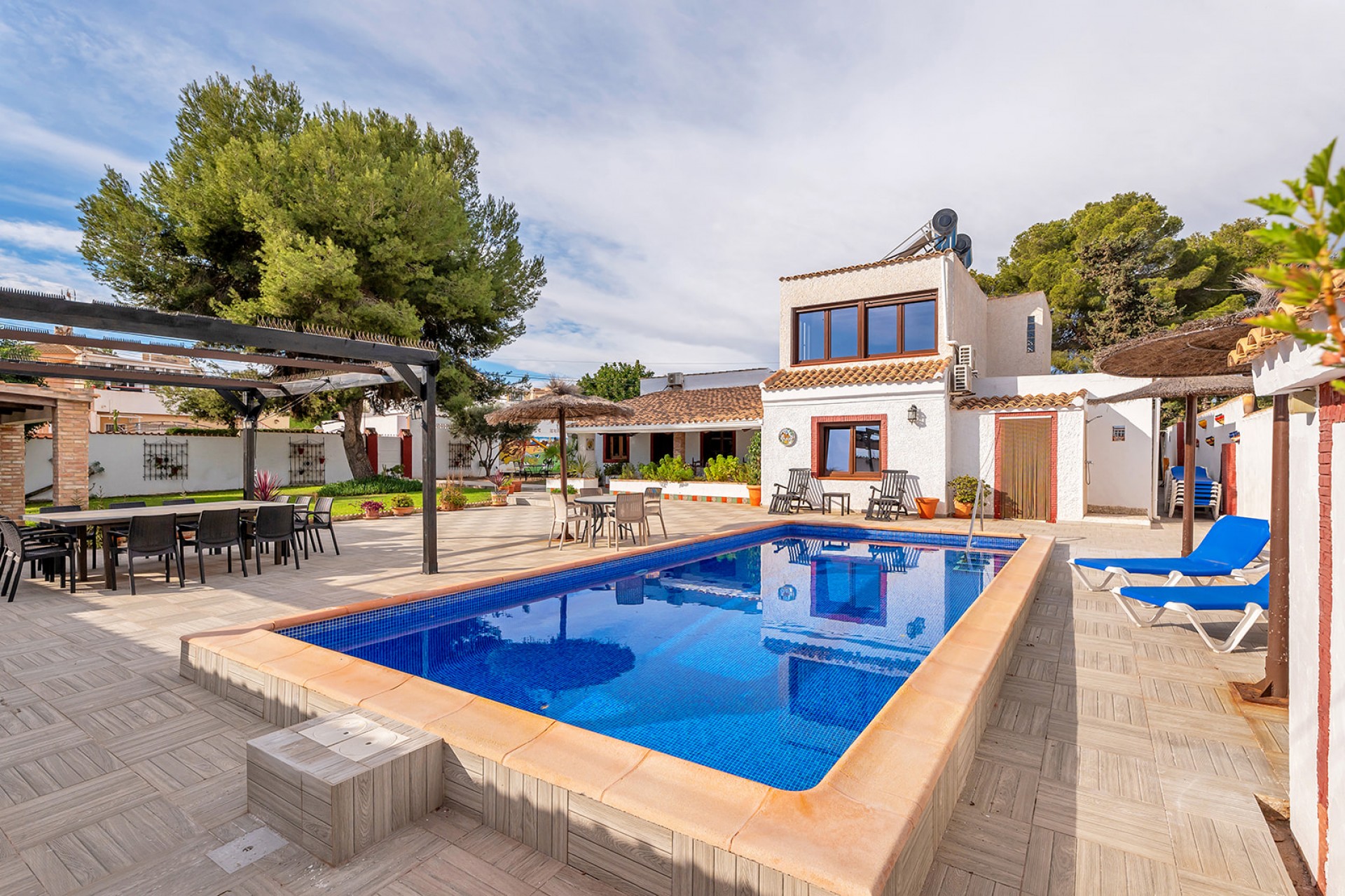 Återförsäljning - Villa -
Orihuela Costa - Costa Blanca