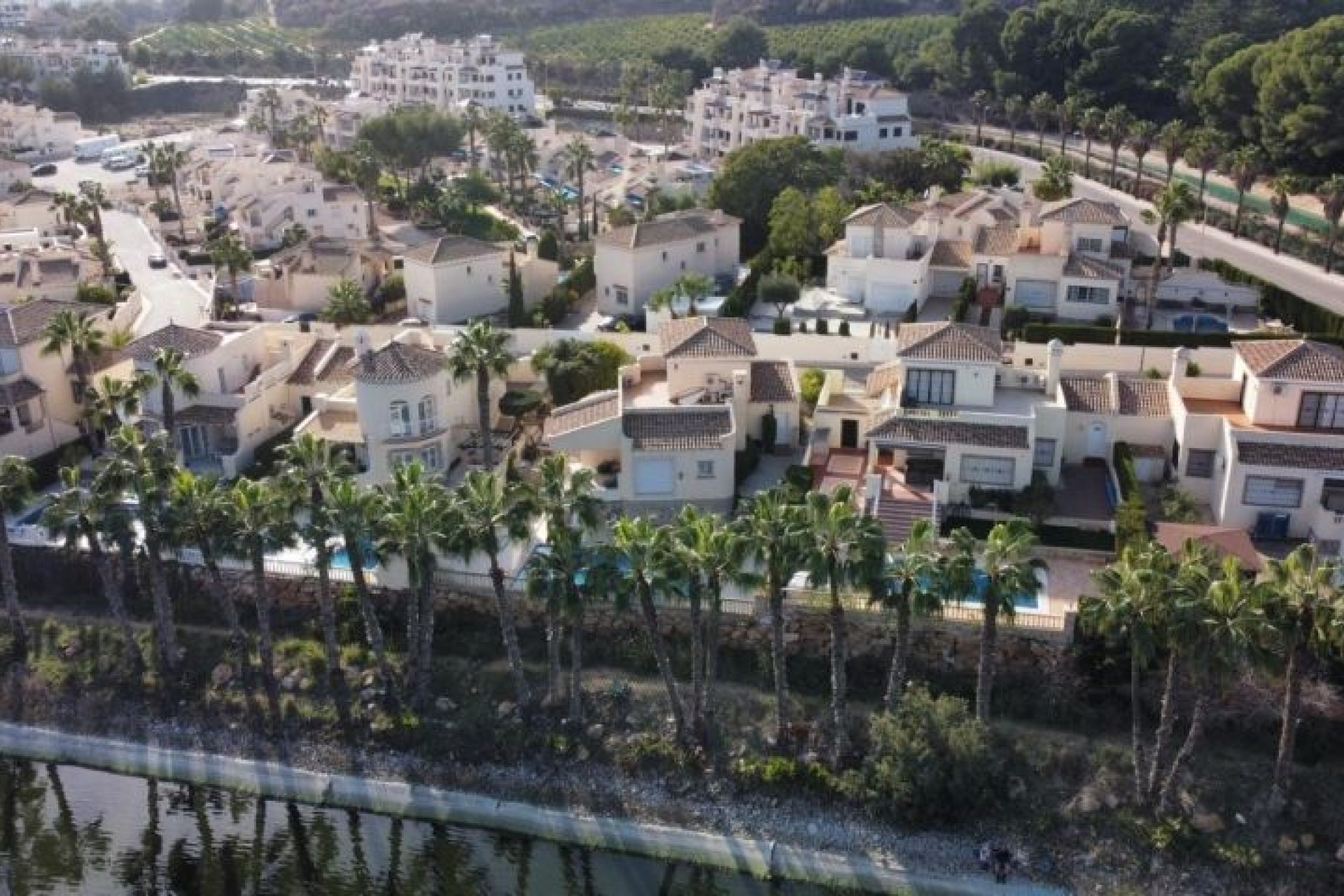 Återförsäljning - Villa -
Orihuela Costa - Costa Blanca