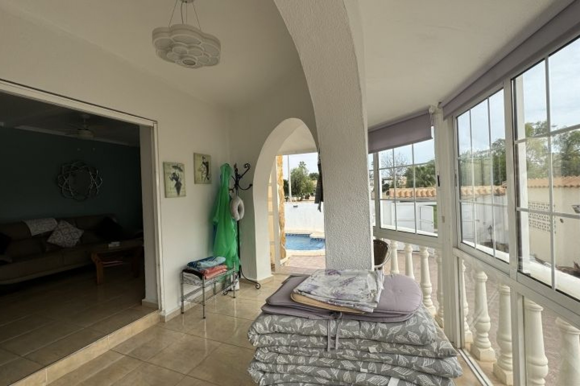 Återförsäljning - Villa -
Orihuela Costa - Costa Blanca