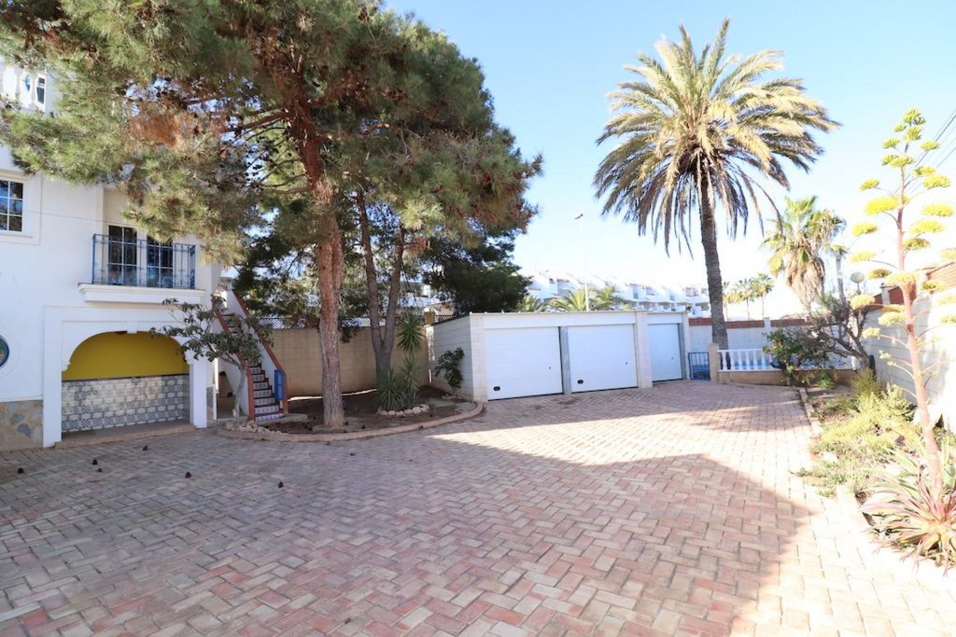 Återförsäljning - Villa -
Orihuela Costa - Costa Blanca