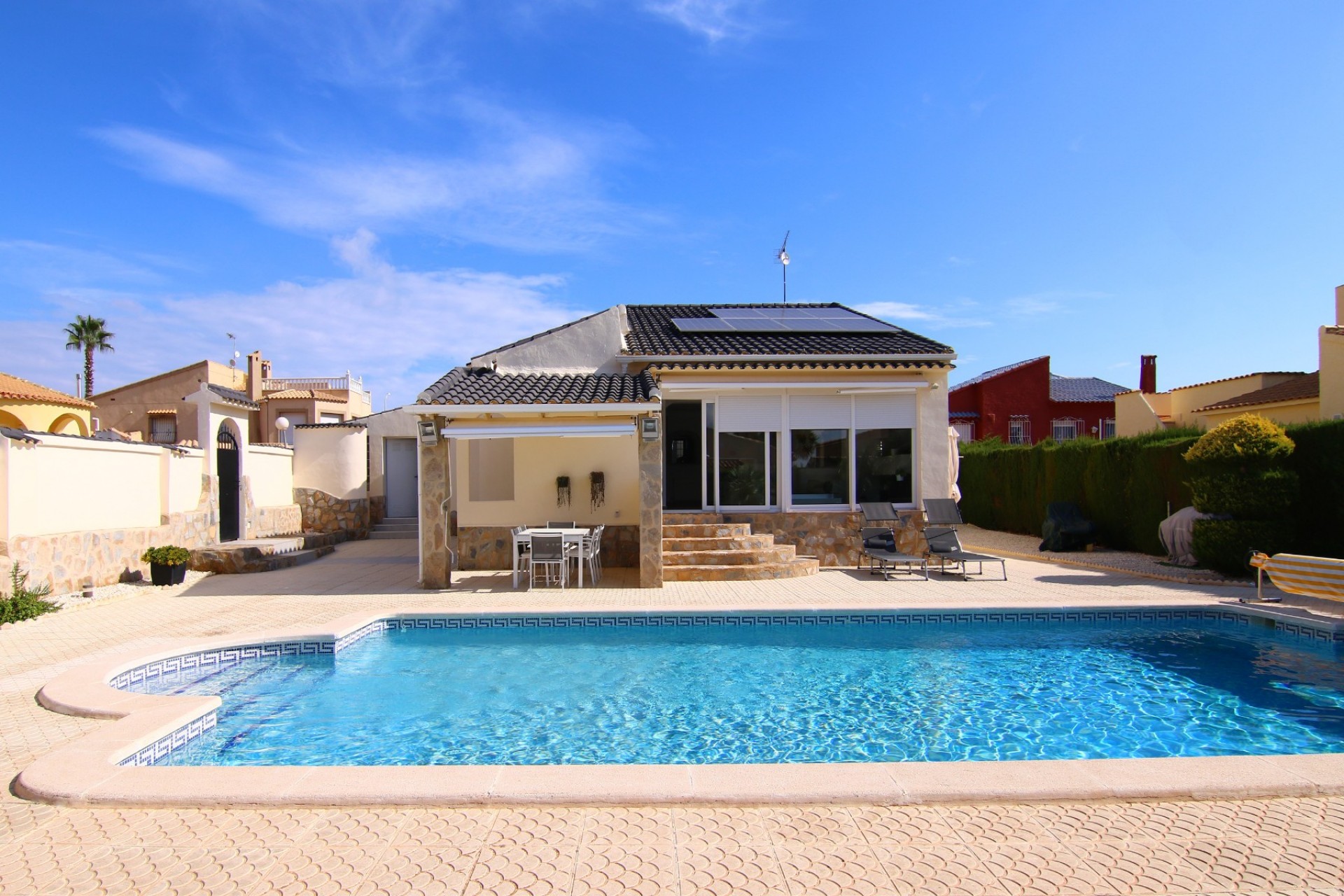 Återförsäljning - Villa -
Orihuela Costa - Costa Blanca