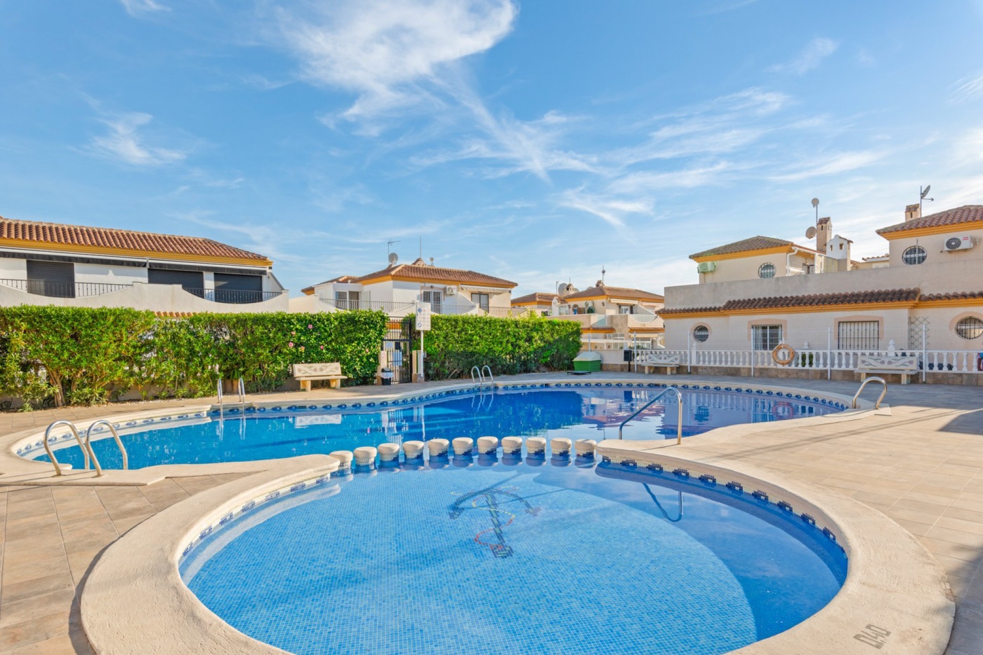 Återförsäljning - Villa -
Orihuela Costa - Costa Blanca