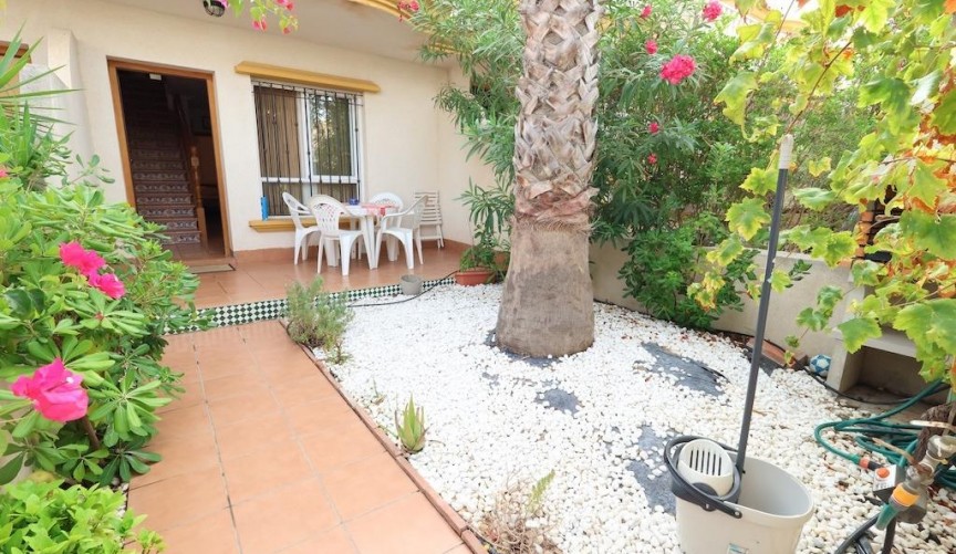 Återförsäljning - Villa -
Orihuela Costa - Costa Blanca