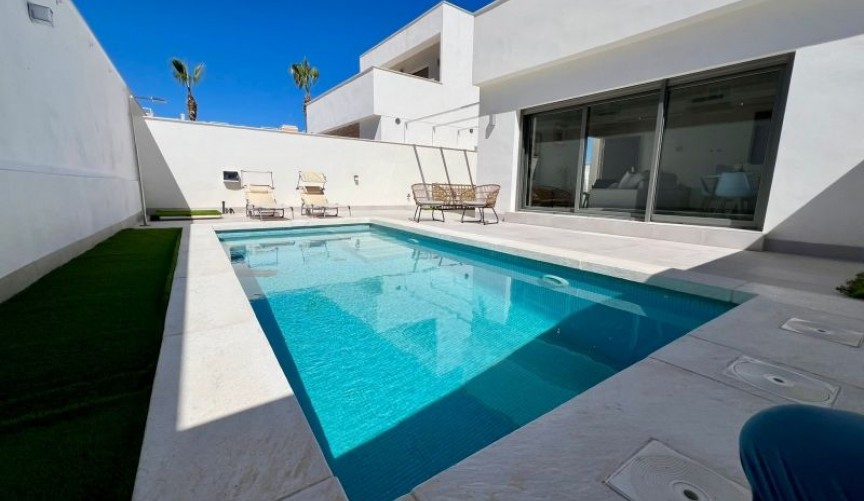 Återförsäljning - Villa -
Orihuela Costa - Costa Blanca