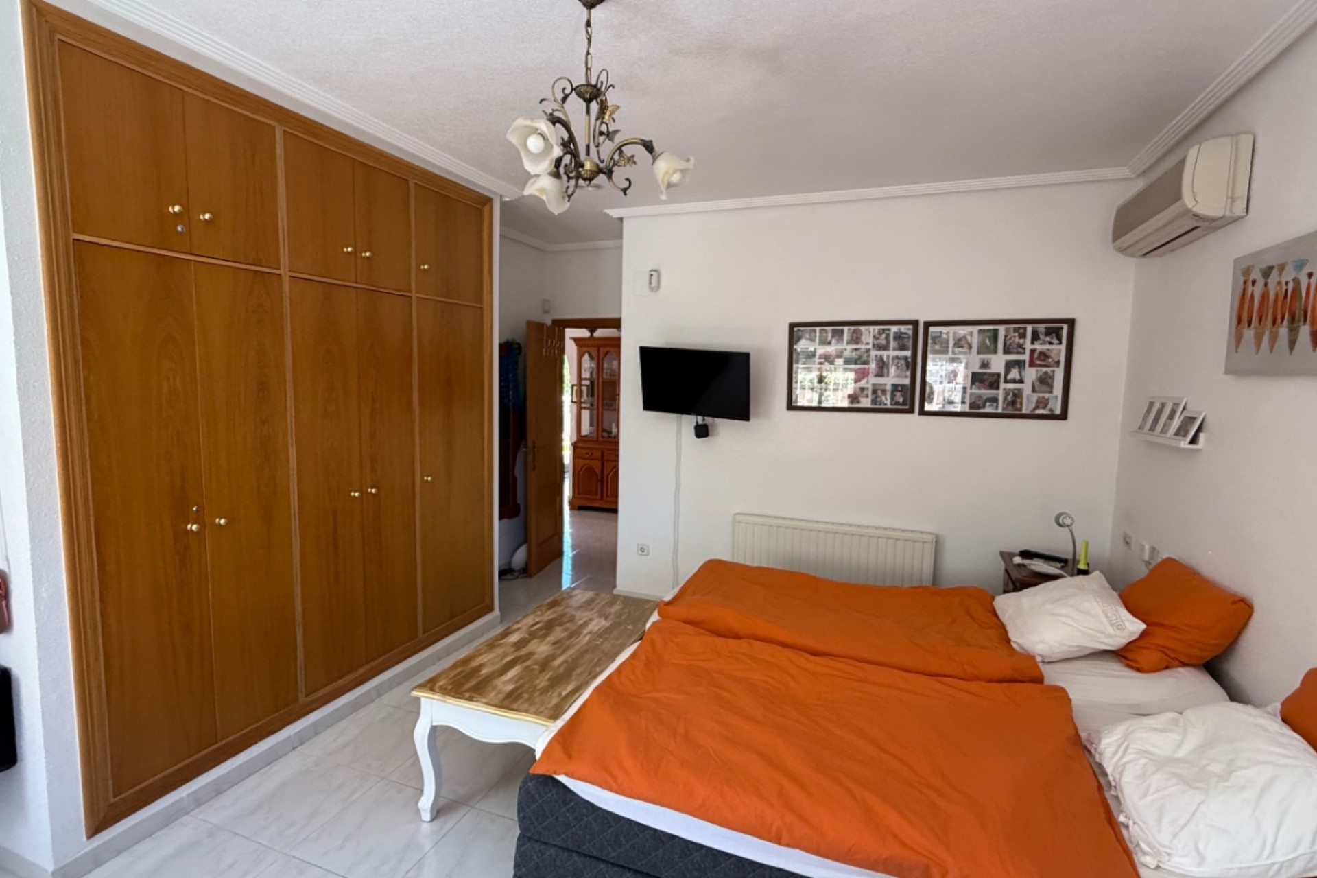 Återförsäljning - Villa -
Orihuela Costa - Costa Blanca