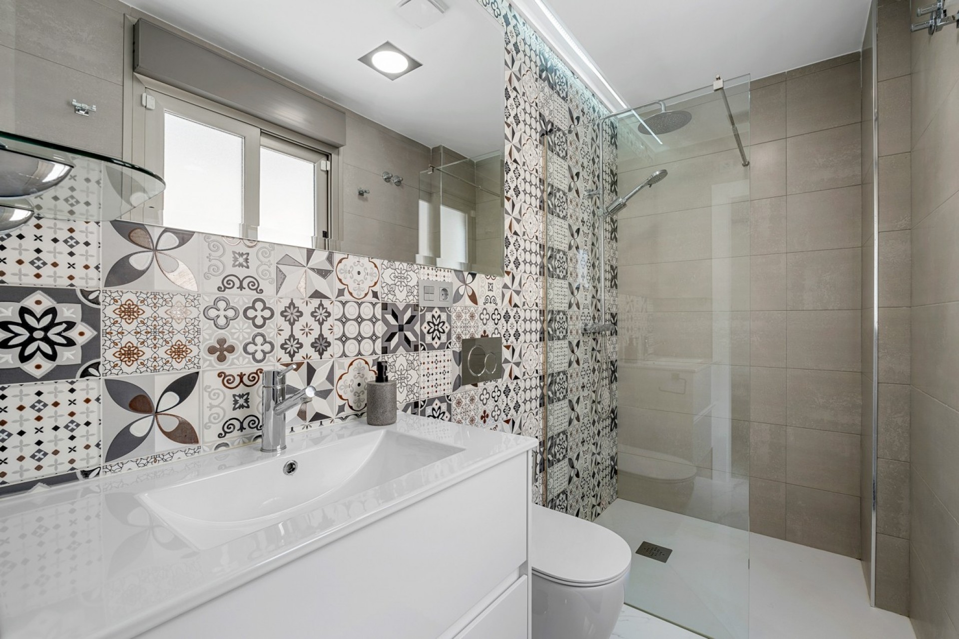 Återförsäljning - Villa -
Orihuela Costa - Costa Blanca