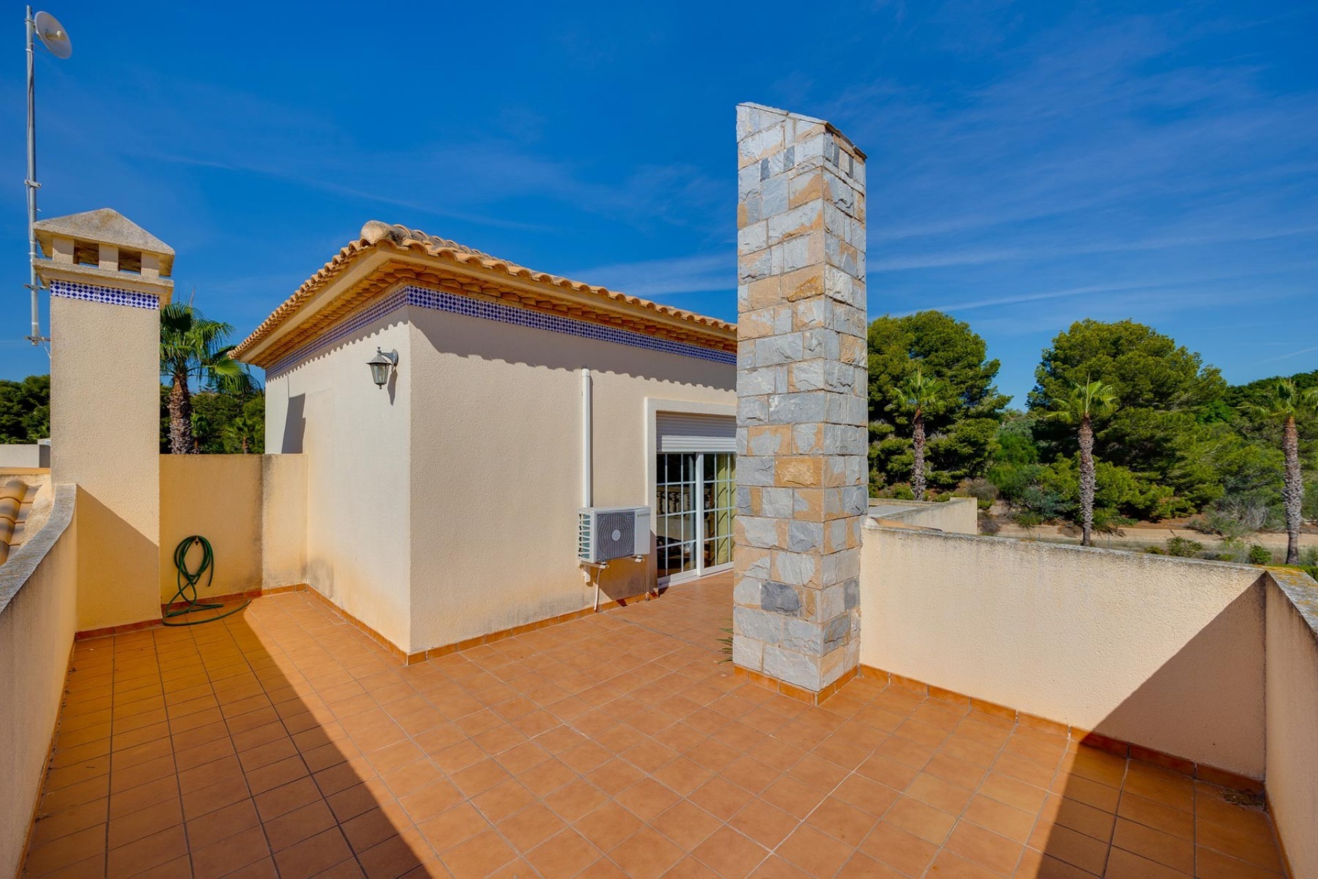 Återförsäljning - Villa -
Orihuela Costa - Costa Blanca