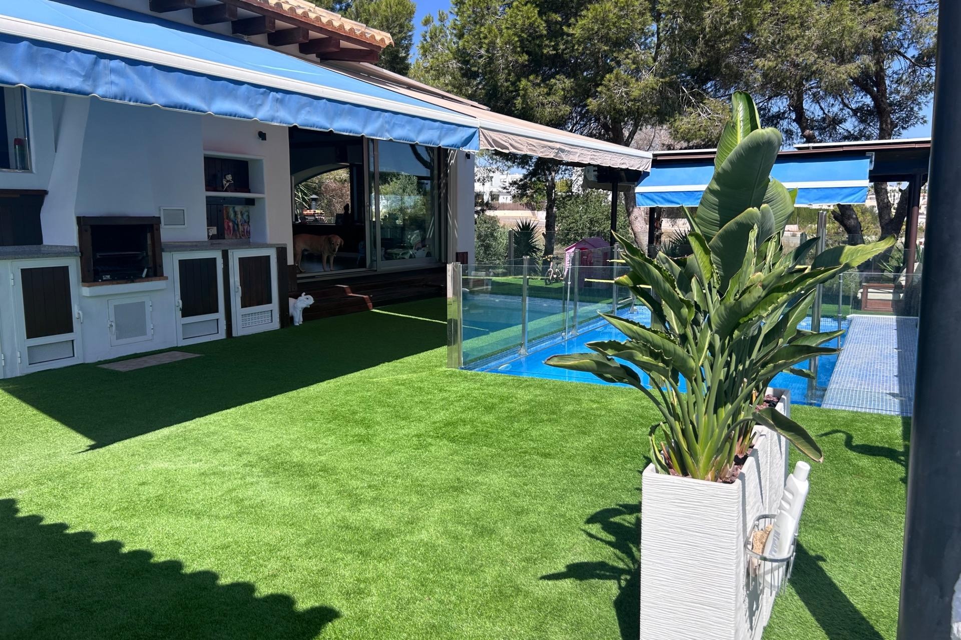 Återförsäljning - Villa -
Orihuela Costa - Costa Blanca