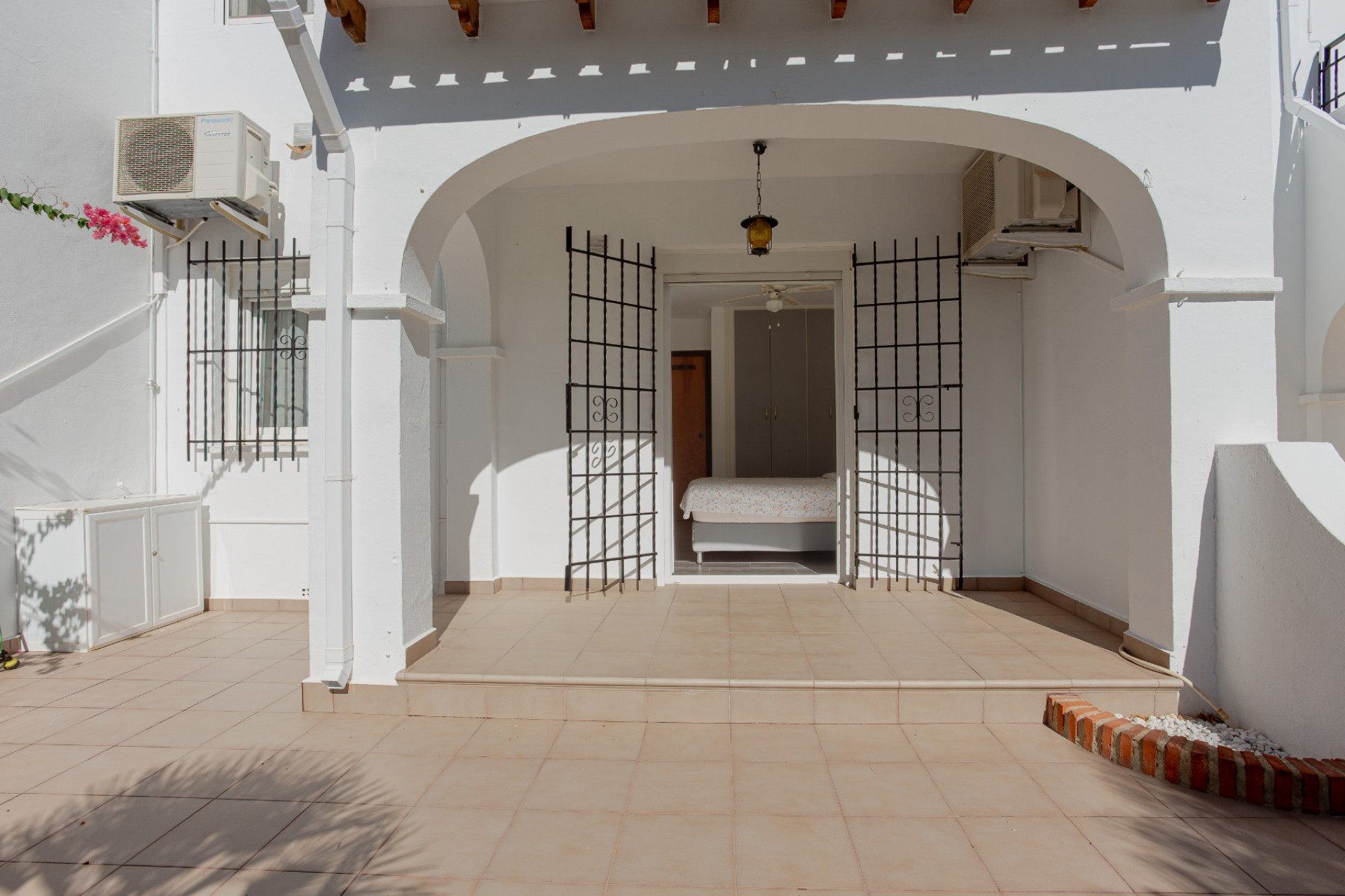 Återförsäljning - Villa -
Orihuela Costa - Costa Blanca